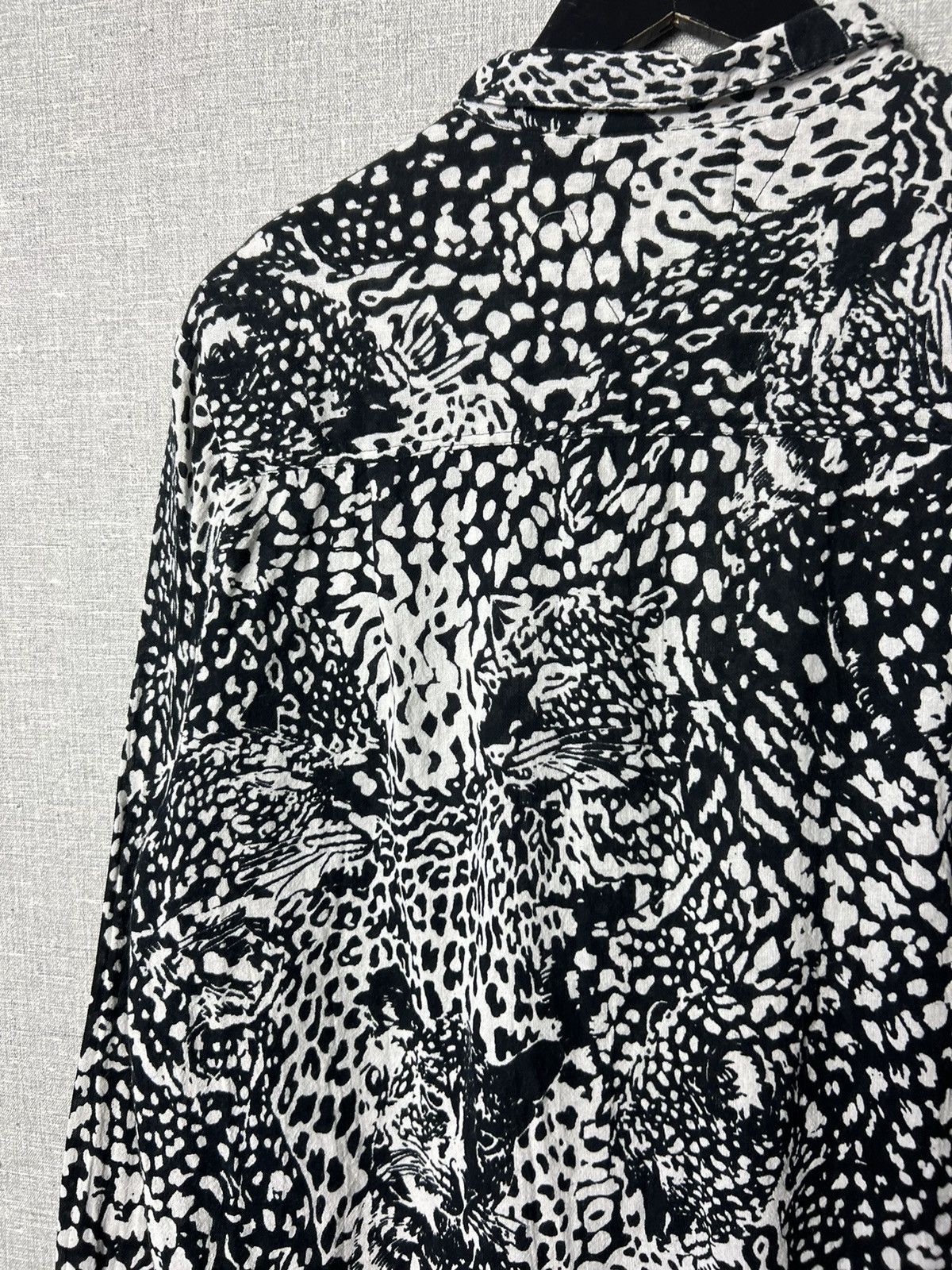 Rolla's ROLLAS All Over Print Leopard Button Up Long Sleeve Shirt Size US L / EU 52-54 / 3 - 16 Thumbnail
