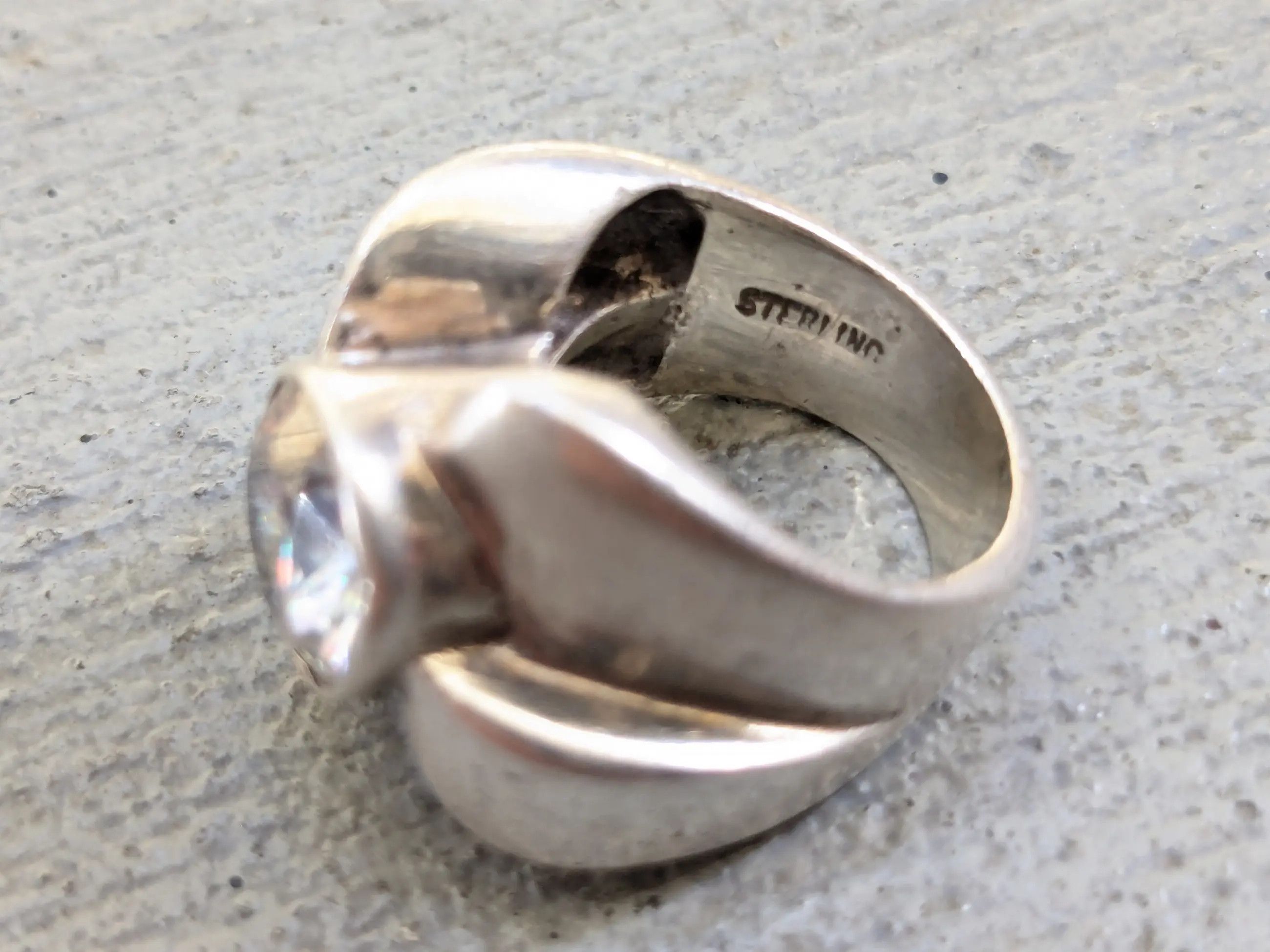 Sterling Silver Vintage Sterling Silver Ring 6 CZ Round Asymmetrical Size ONE SIZE - 10 Thumbnail