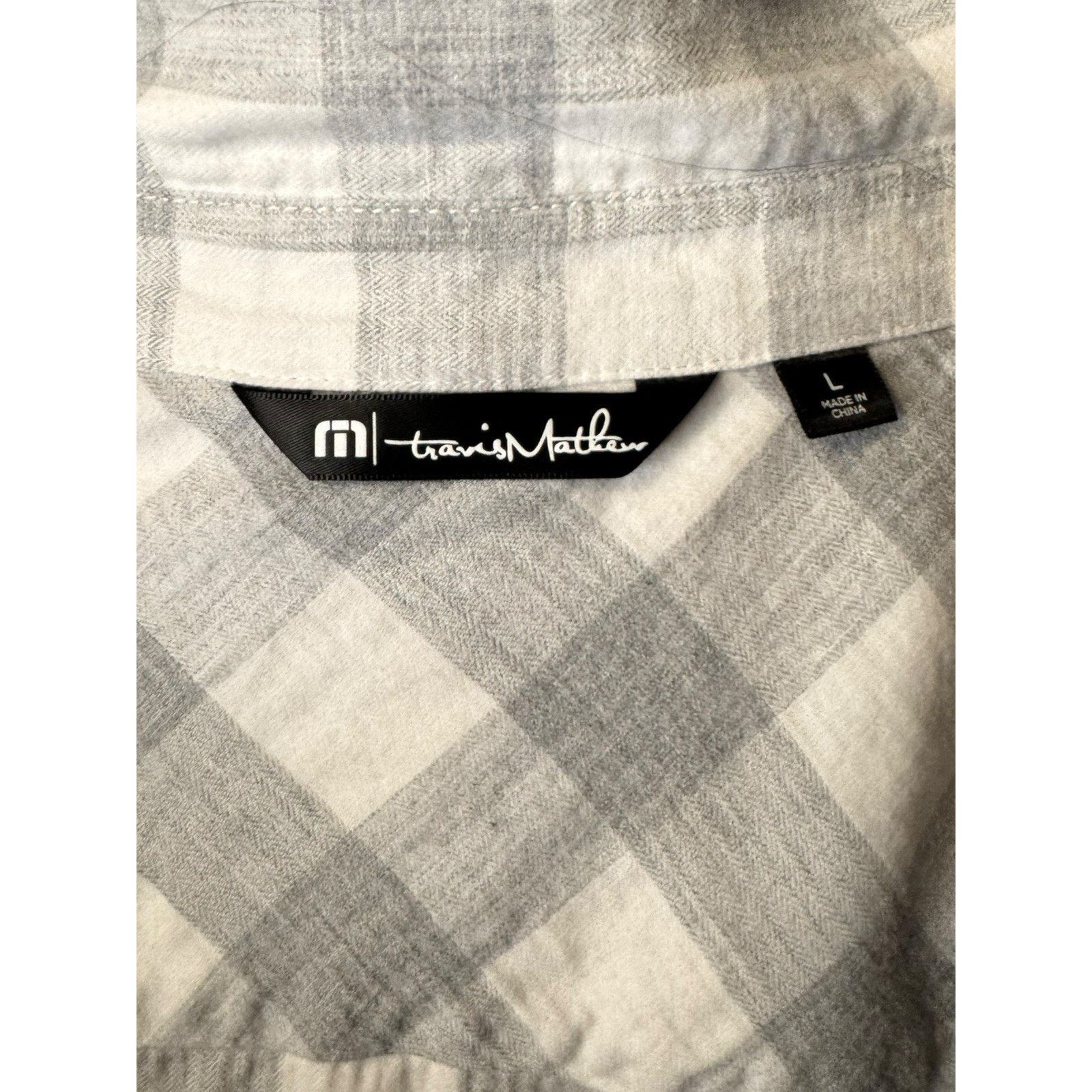 TravisMathew Travis Mathew Cotton Button Up Golf Shirt Light Flannel Gray Size US L / EU 52-54 / 3 - 7 Thumbnail