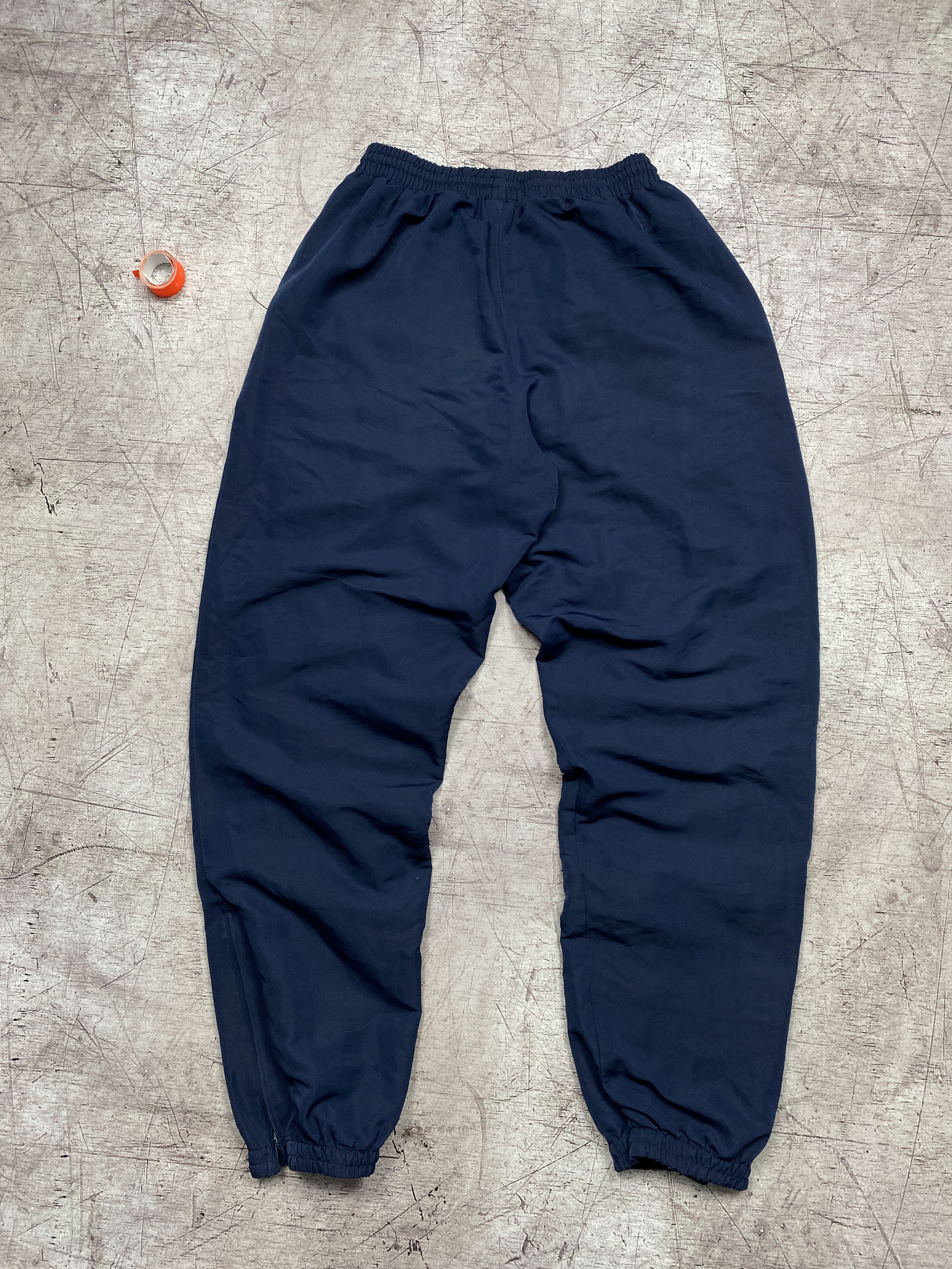 Umbro × Vintage Umbro Vintage Mens Nylon Baggy Parachute Pants y2k Size US 30 / EU 46 - 9 Thumbnail