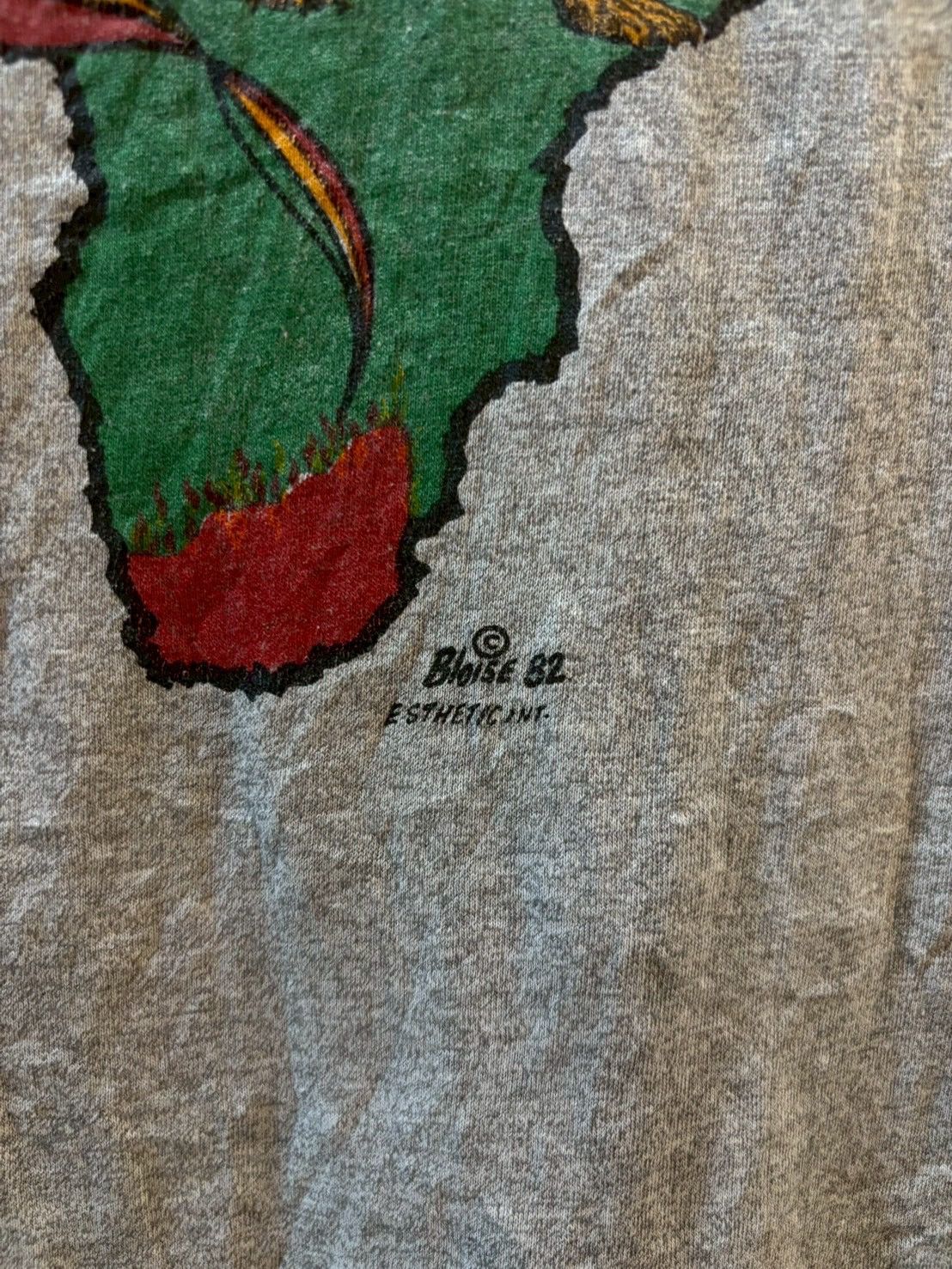 Band Tees Africa Must be free 1982’s Size US M / EU 48-50 / 2 - 4 Thumbnail