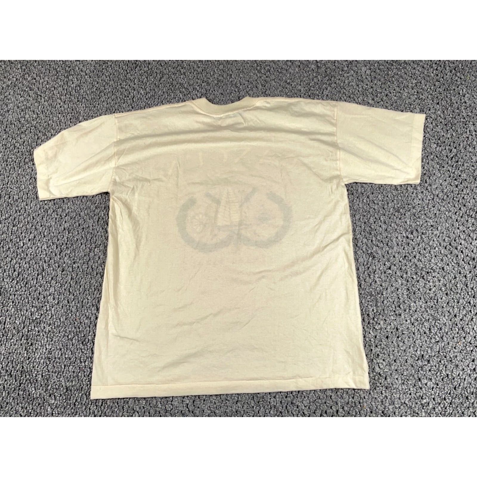 Vintage VINTAGE Cancun Outward Bound Sailboat T-Shirt Adult 2XL Ivory Short Sleeve Crew Neck Cotton Logo 90s Mens Size US XXL / EU 58 / 5 - 2 Thumbnail