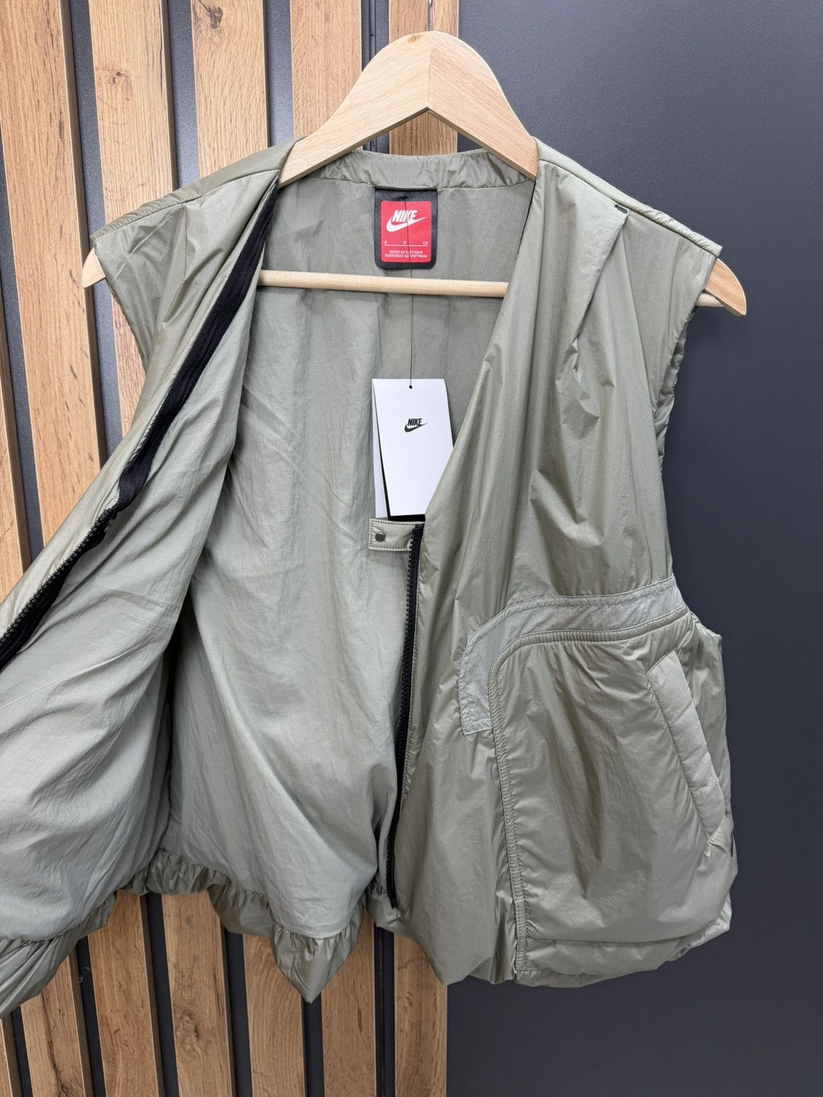 Nike Nike Tech Woven Vest Men’s Size S Size US S / EU 44-46 / 1 - 5 Thumbnail