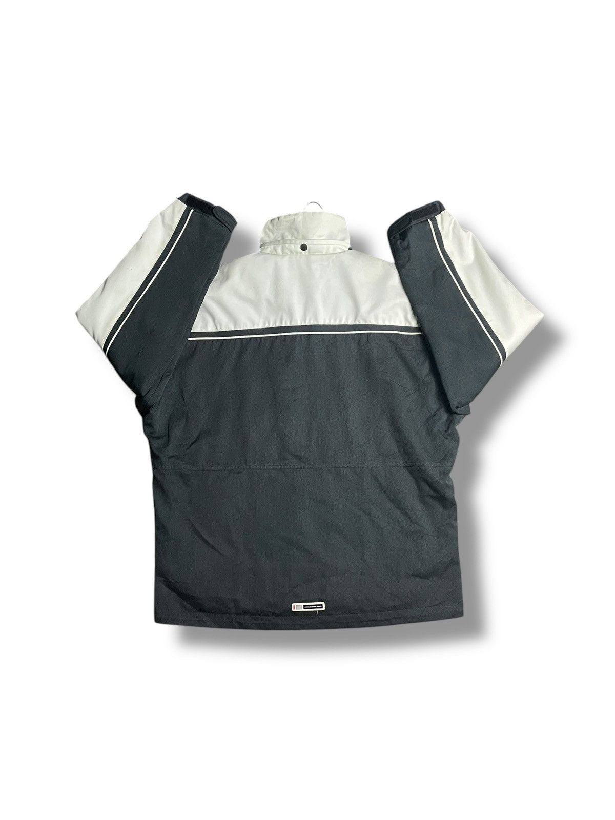 Descente × Vintage Descente Men’s Windbreaker (25) Size US L / EU 52-54 / 3 - 8 Thumbnail