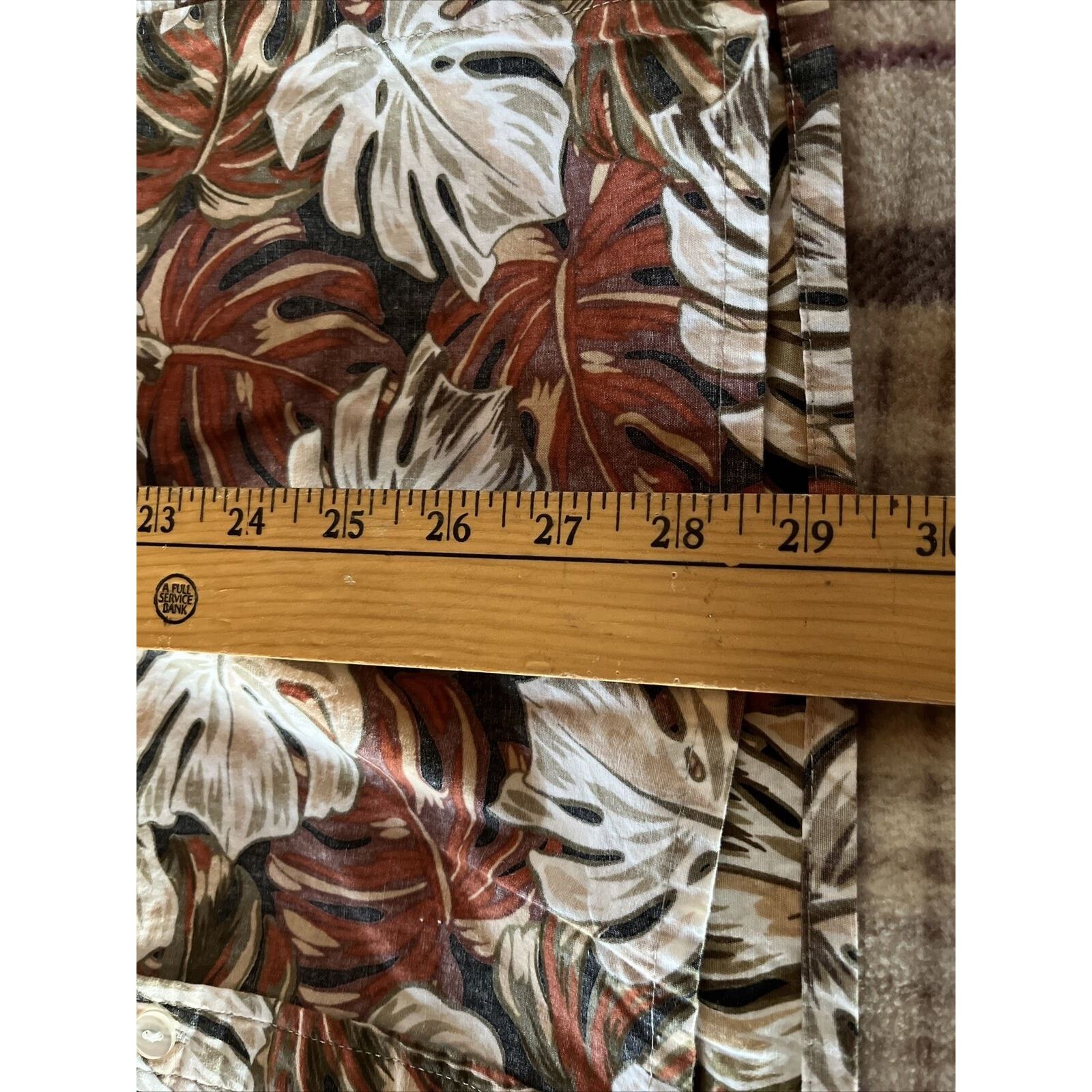 Other Malihini VTG Mens L White Red Monstera Cotton Hawaiian Shirt Size US L / EU 52-54 / 3 - 14 Thumbnail
