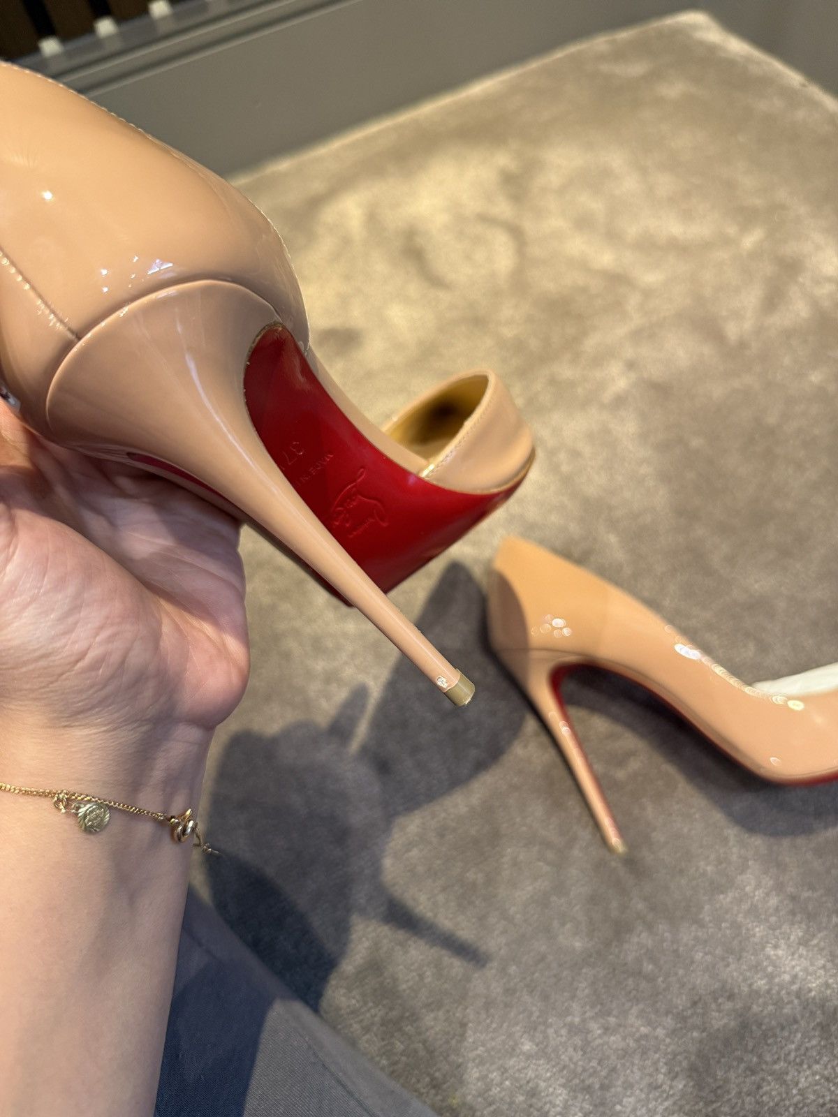 Christian Louboutin Christian Louboutin Iriza 100mm patent nude pumps Size US 7 / IT 37 - 5 Thumbnail