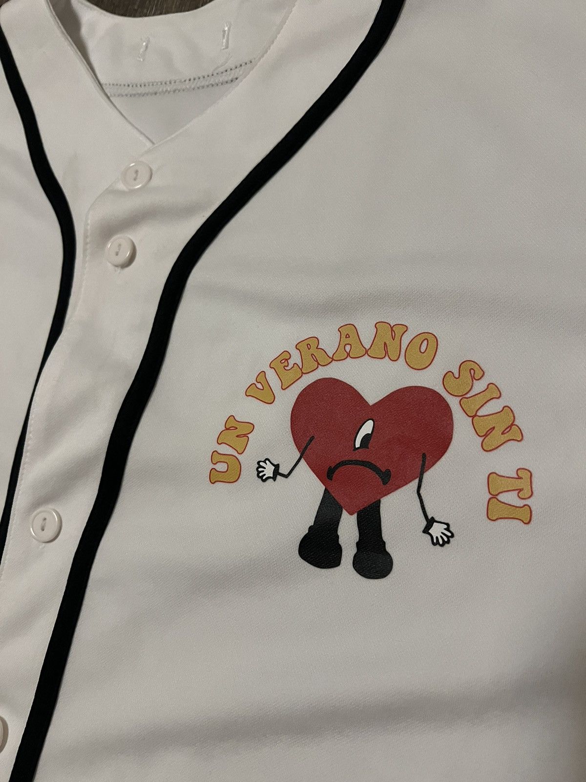 Other Bad Bunny Un Verano Sin Ti Album Jersey Size Medium Size US M / EU 48-50 / 2 - 2 Thumbnail