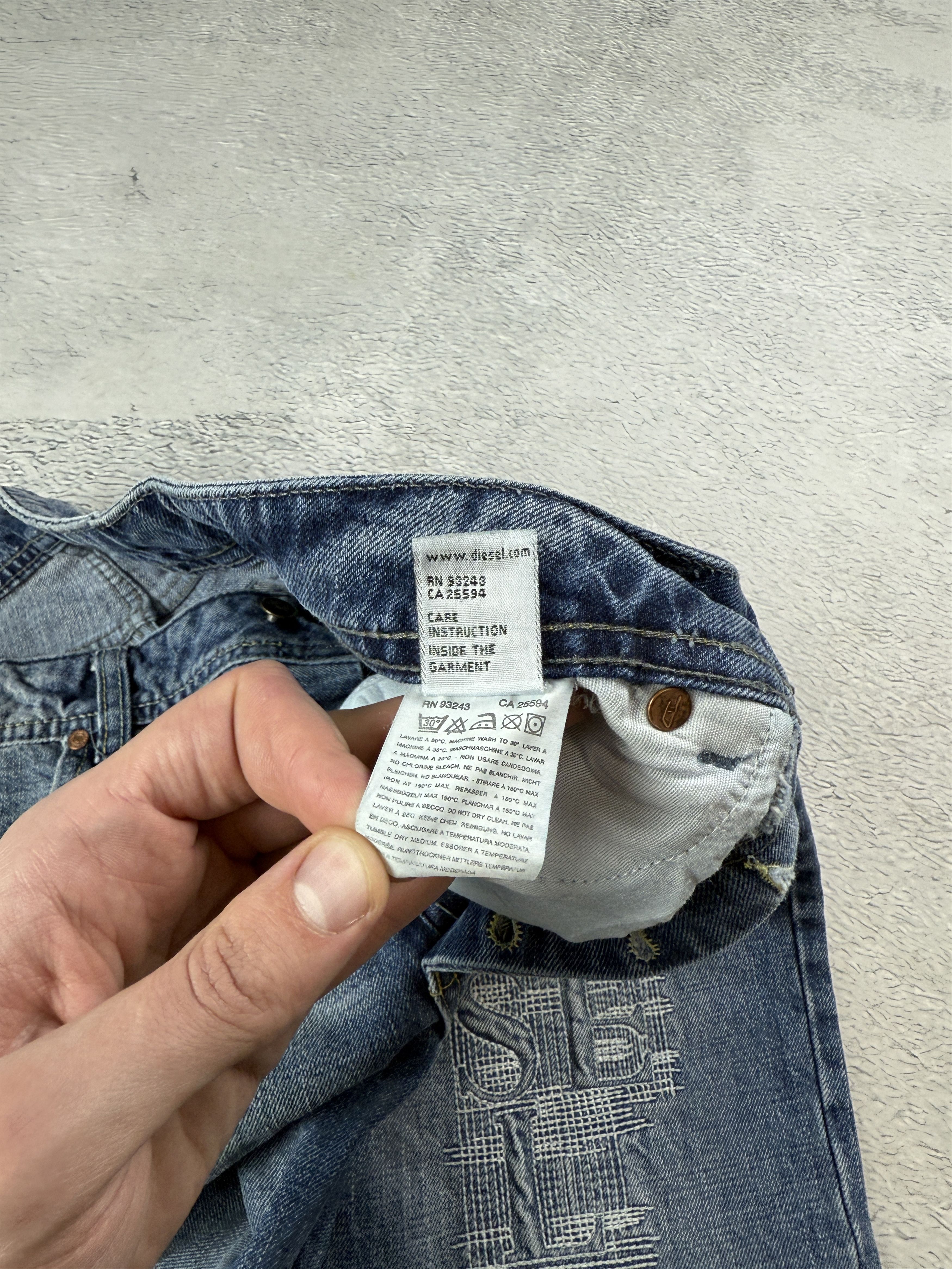 Diesel × JNCO Diesel Vintage Kulter Jeans Big Logo Blue Straight Drill Size US 33 - 9 Thumbnail