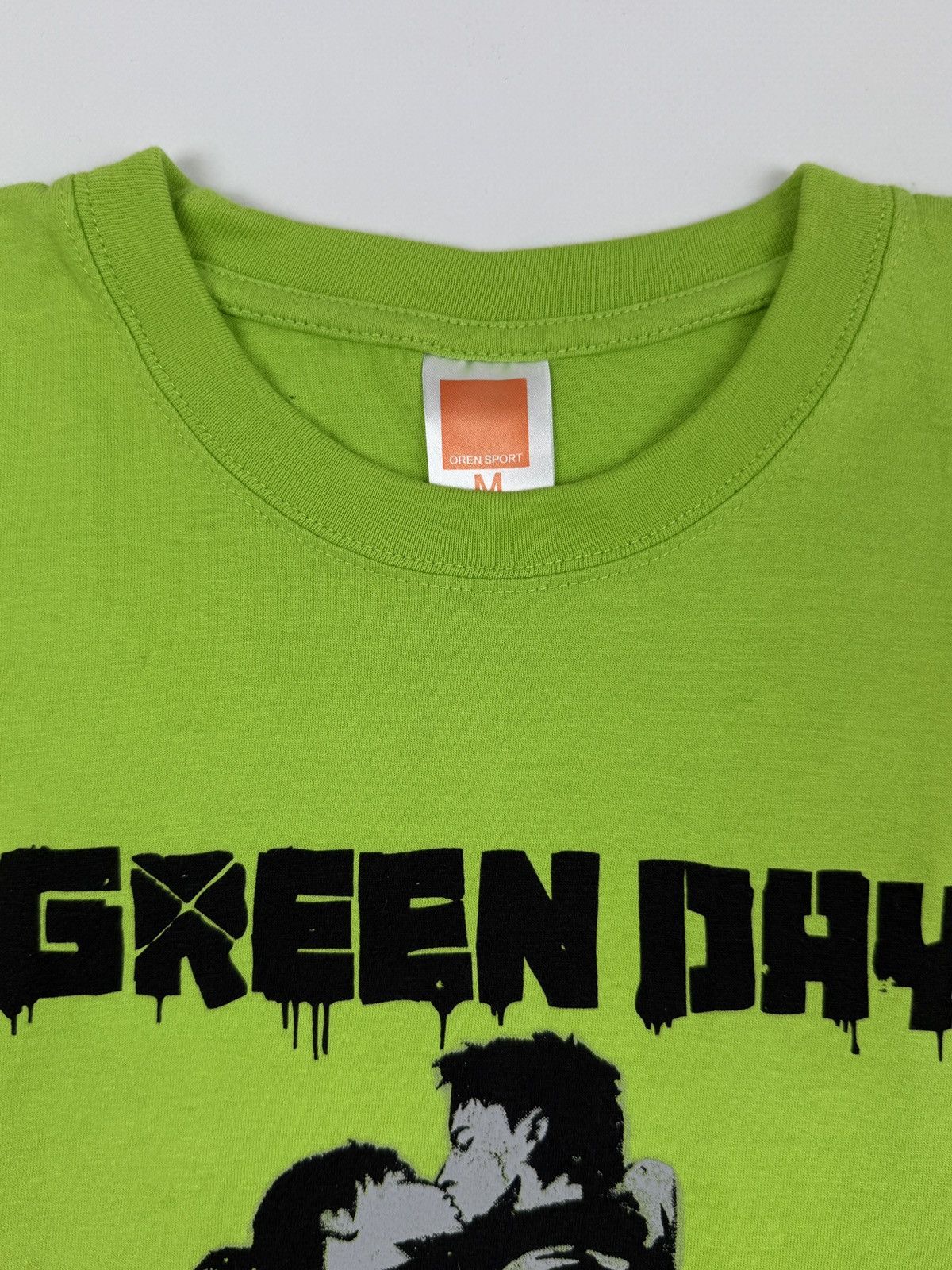 Band Tees 2009 Green Day 21st Century Breakdown Lime Green Graphic Tee Size US M / EU 48-50 / 2 - 4 Thumbnail