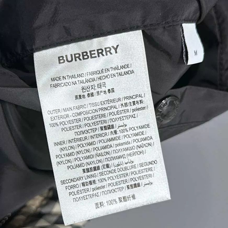 Burberry Burberry Reversible Check Shell Jacket M Size US M / EU 48-50 / 2 - 7 Thumbnail