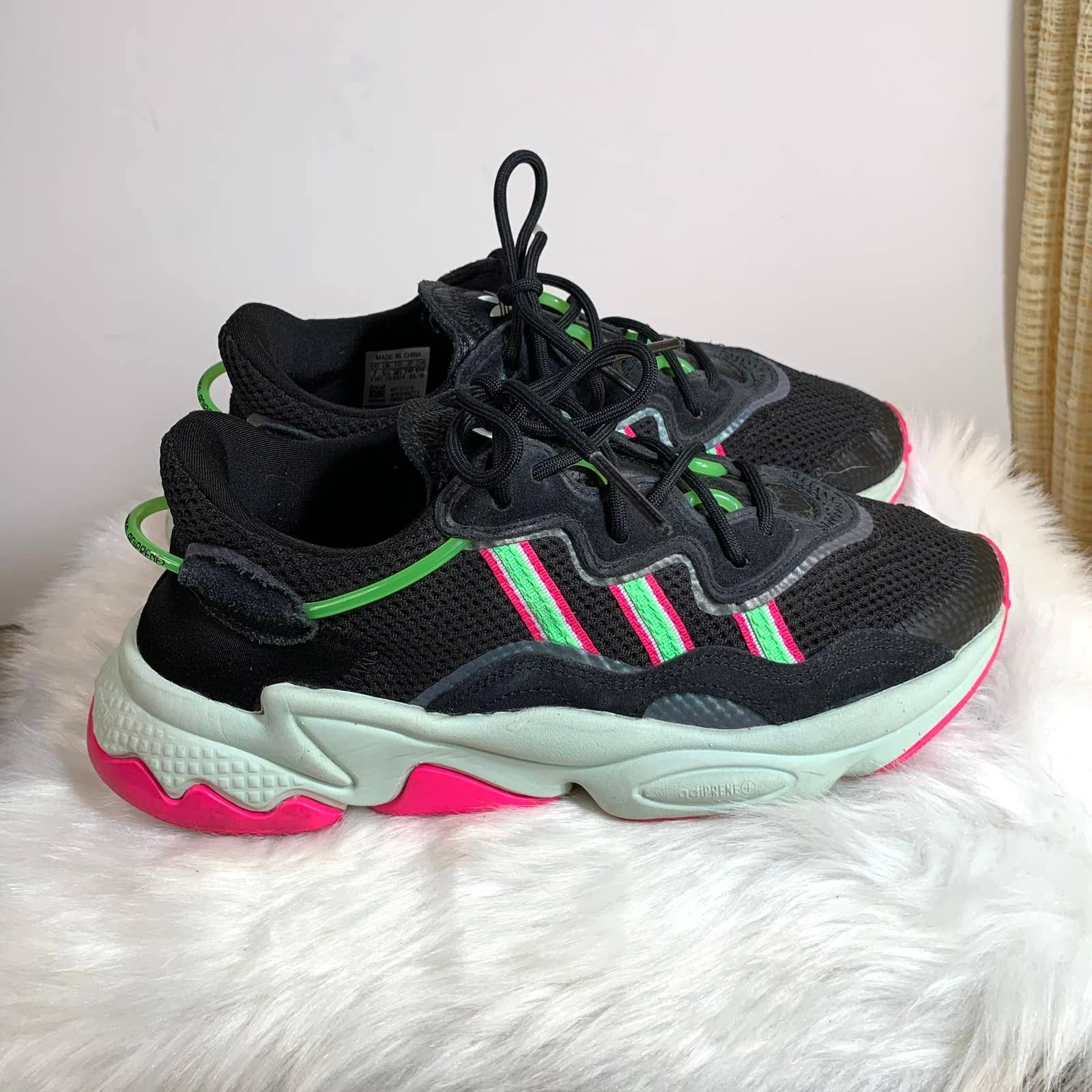 Adidas Adidas Originals Ozweego Running Sneakers Size 7 Size US 7 / IT 37 - 1 Thumbnail