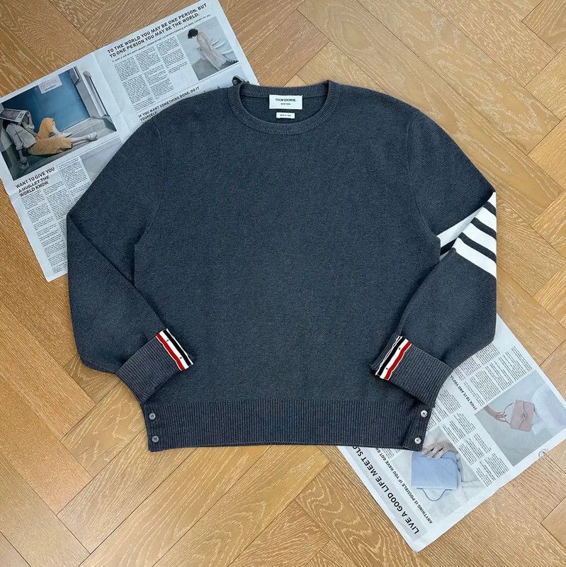 Thom Browne Thom Browne Gray Wool Men's Pullover 0089 Size US M / EU 48-50 / 2 - 1 Thumbnail