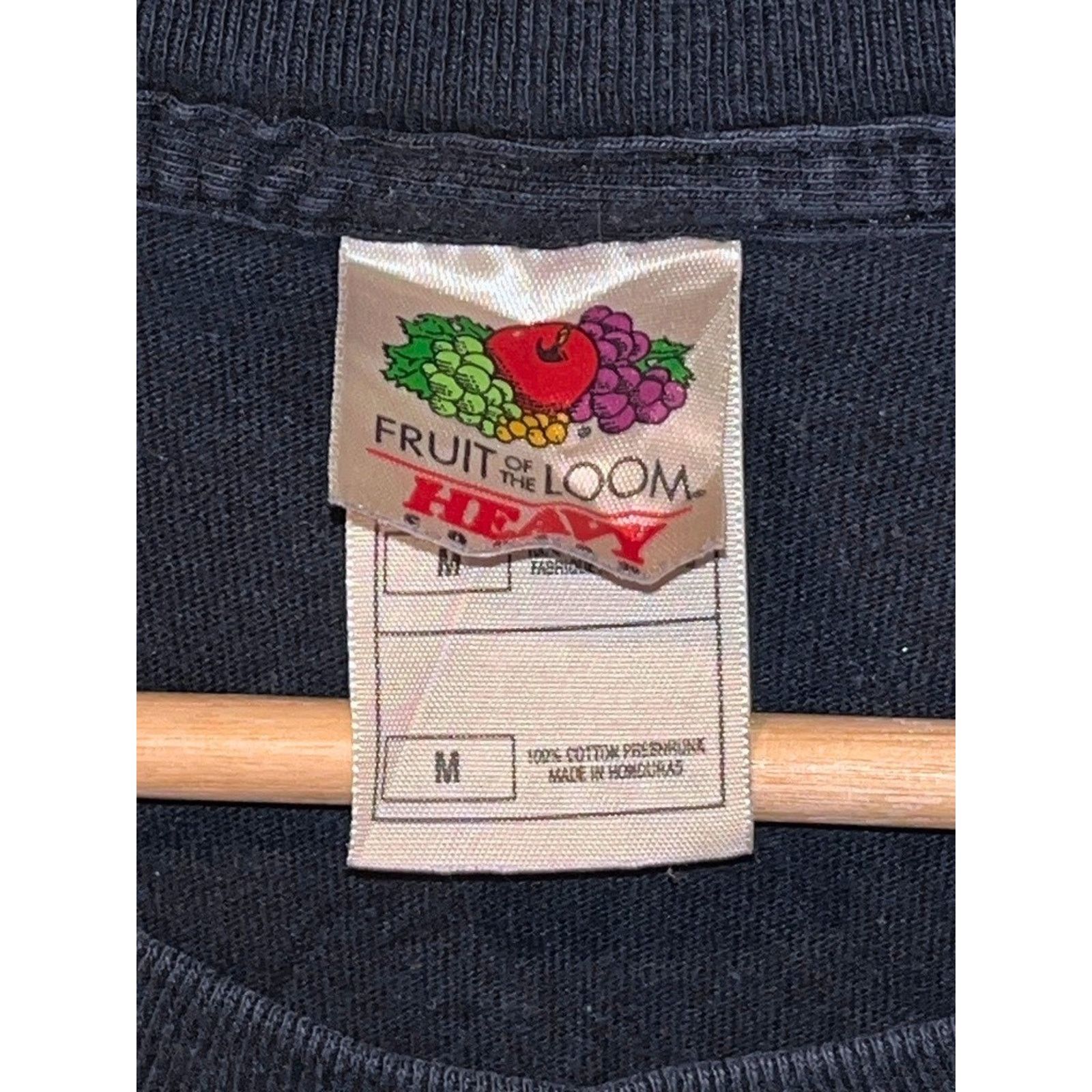 Fruit Of The Loom Dinosaur Bar-B-Que Flame Long Sleeve Shirt Sz. M Syracuse NY Size US M / EU 48-50 / 2 - 10 Thumbnail