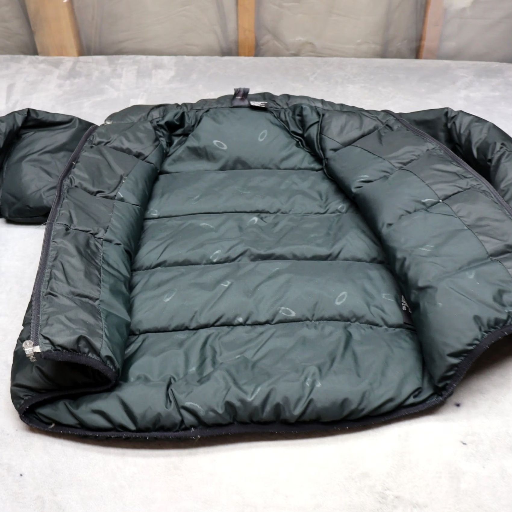 Oakley Oakley Puffer Jacket Mens Medium Green Full Zip Down Insulated Thick Wind Rain Size US M / EU 48-50 / 2 - 6 Thumbnail