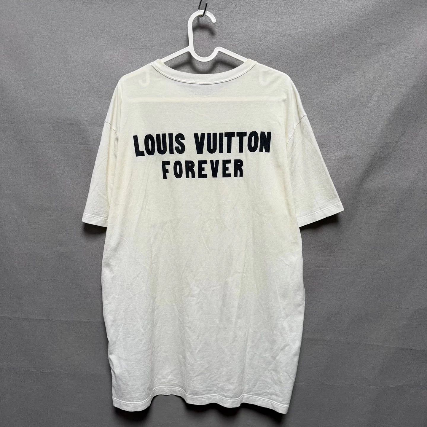 Louis Vuitton LV Inverted Logo Print Pocket White L 98 New T-Shirt Size US L / EU 52-54 / 3 - 4 Thumbnail