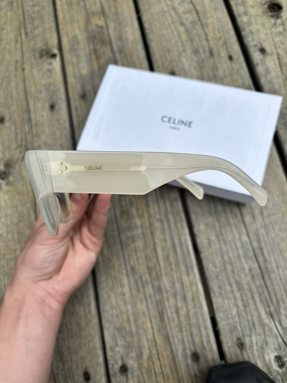 Celine Celine Oversized Cream Sunglasses Size ONE SIZE - 3 Thumbnail