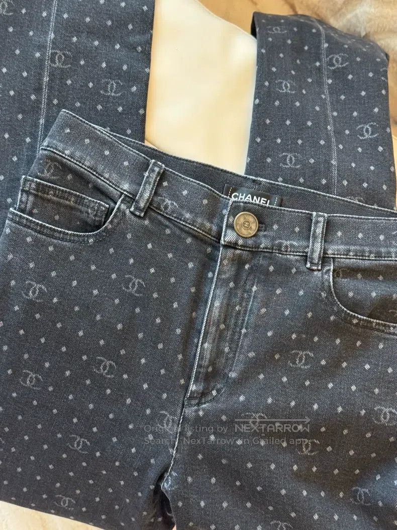 Chanel Black small double C narrow-footed jeans