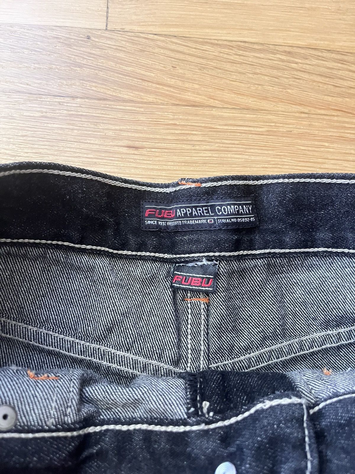 Fubu × Vintage VTG FUBU Y2K Cargo Jeans Size 28 Size US 28 / EU 44 - 3 Thumbnail