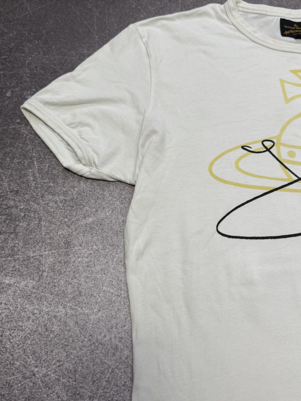 Vivienne Westwood Vivienne Westwood Anglomania White Designer Big Logo T-shirt Size US XL / EU 56 / 4 - 10 Thumbnail