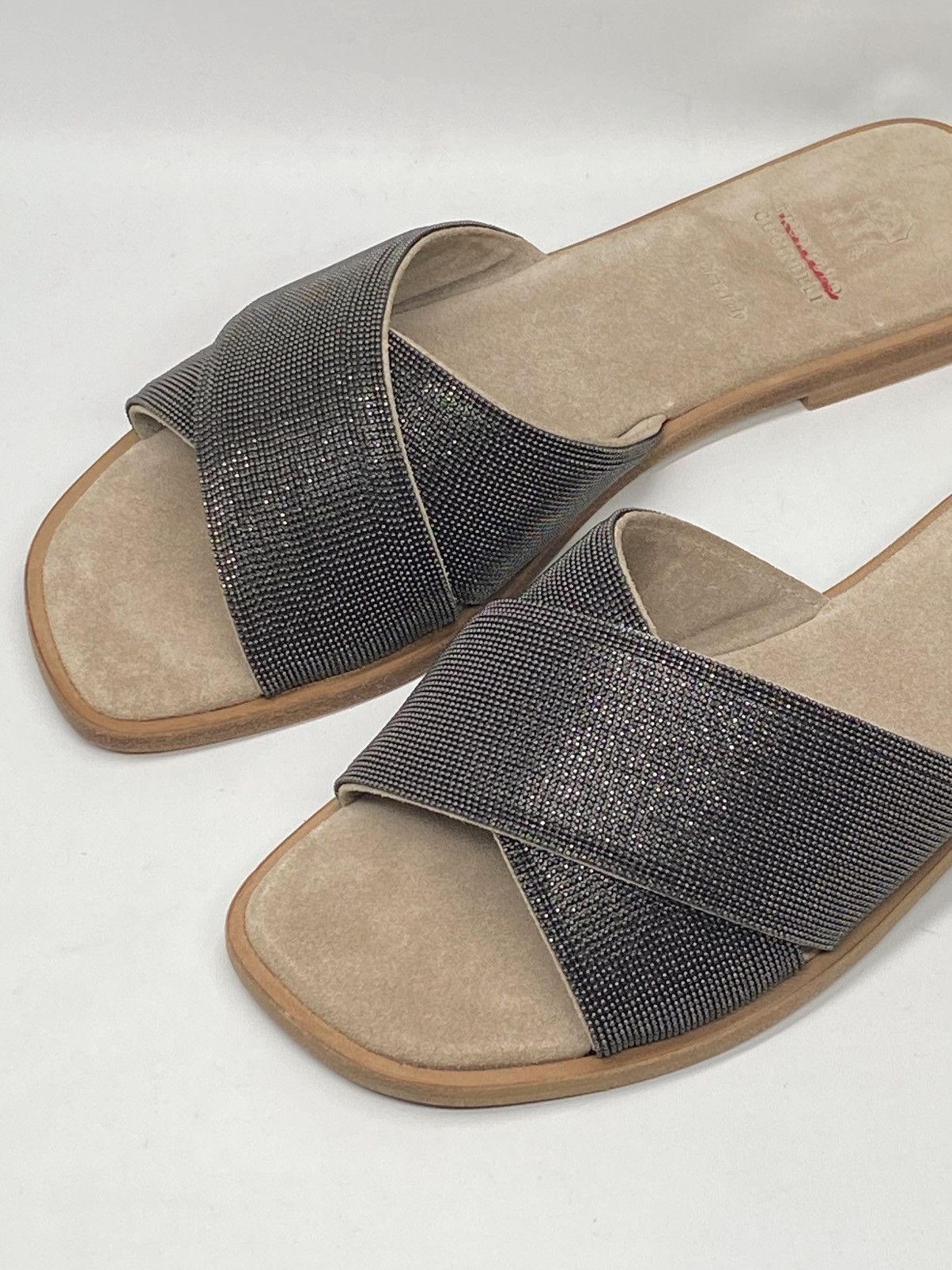 Brunello Cucinelli Brunello Cucinelli Embellished Leather Flat Sandals size 37 Size US 7 / IT 37 - 6 Thumbnail