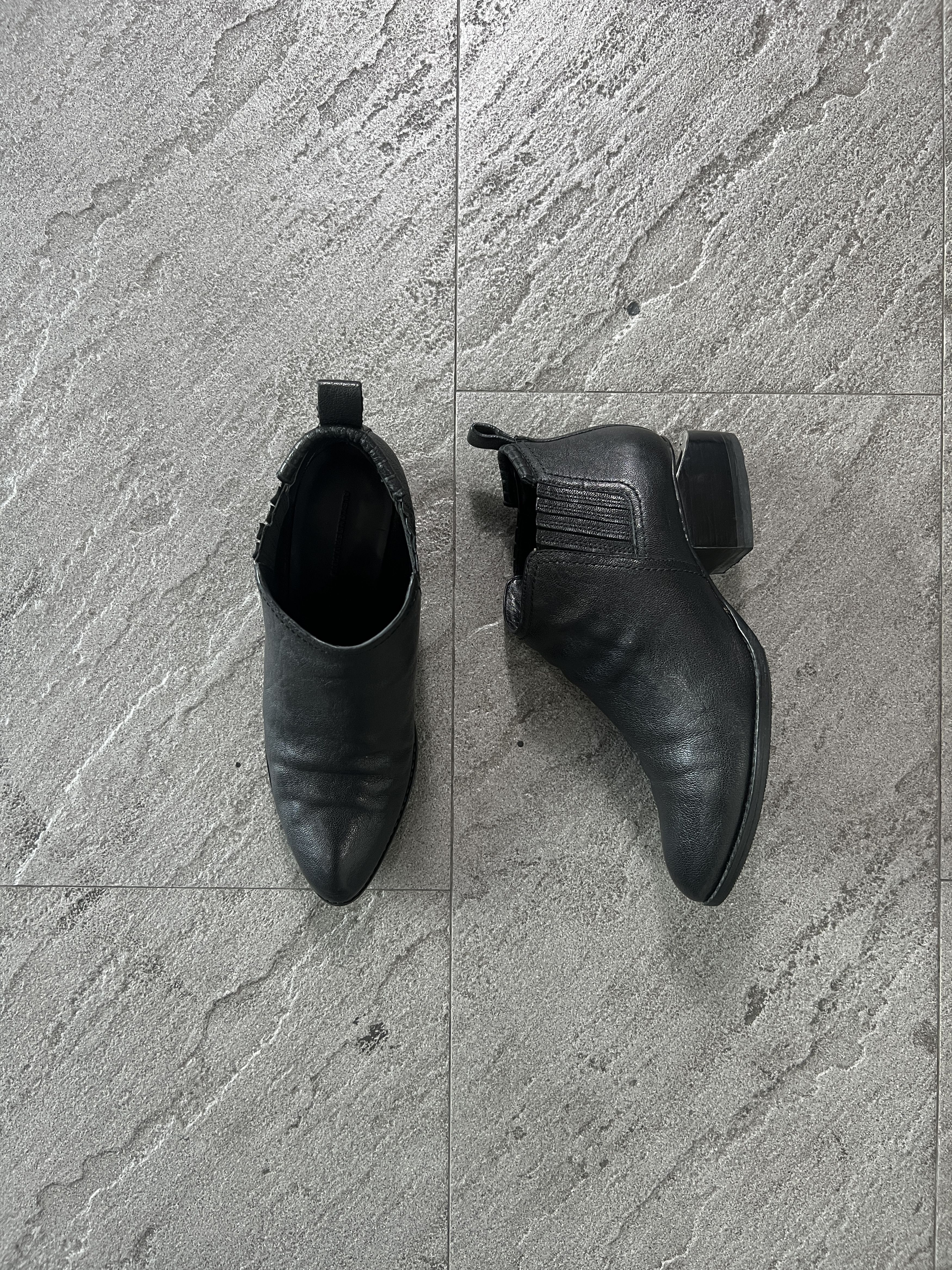 Alexander Wang Alexander Wang Leather Ankle Boots Vibram Sole EU40 Size US 7 / EU 40 - 2 Thumbnail