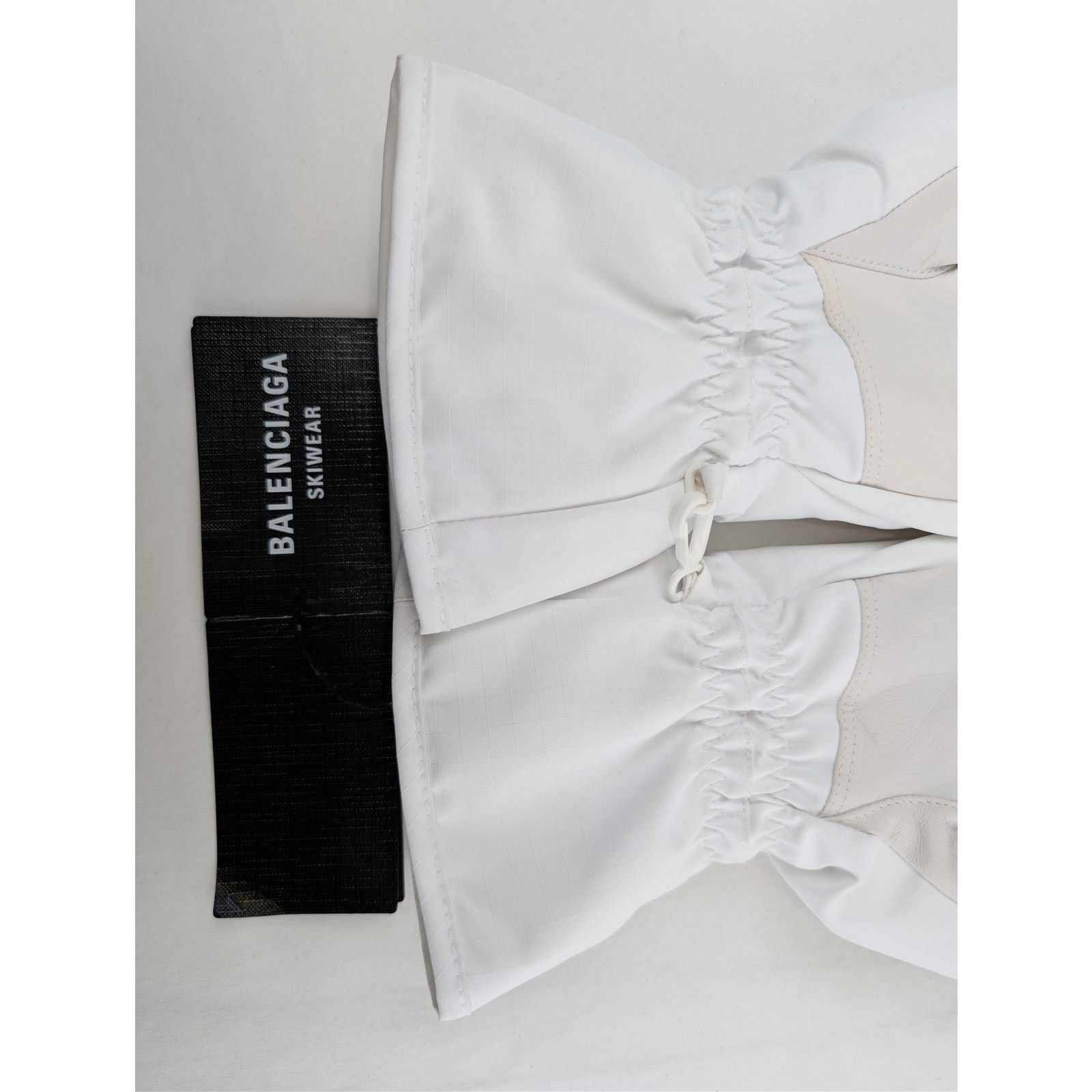 Balenciaga o1rshd1 Size: M / Ripstop Ski Gloves in White Size ONE SIZE - 4 Thumbnail