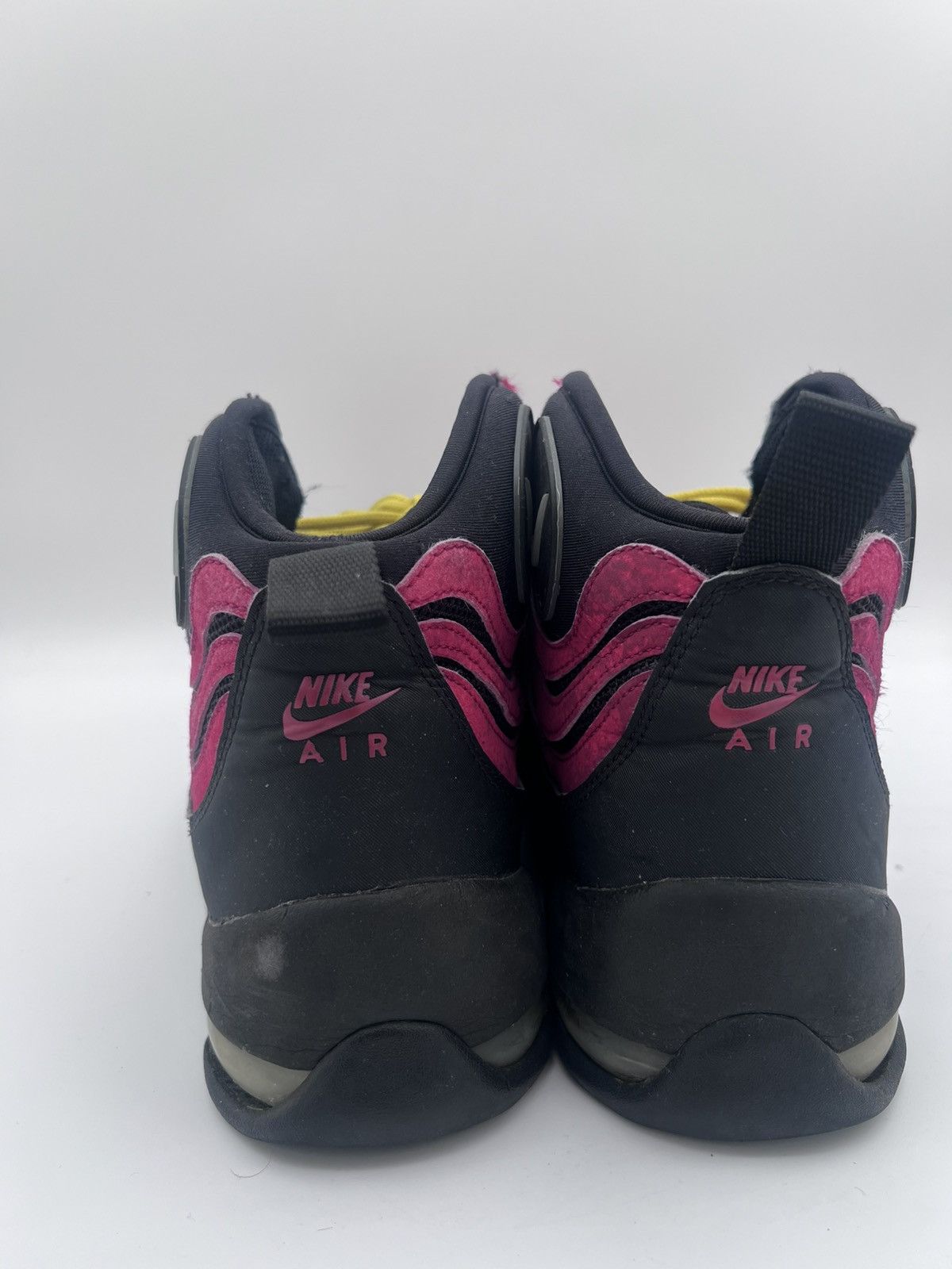 Nike Size 11 - Nike Air Bakin 2013 Black Red Size US 11 / EU 44 - 5 Thumbnail