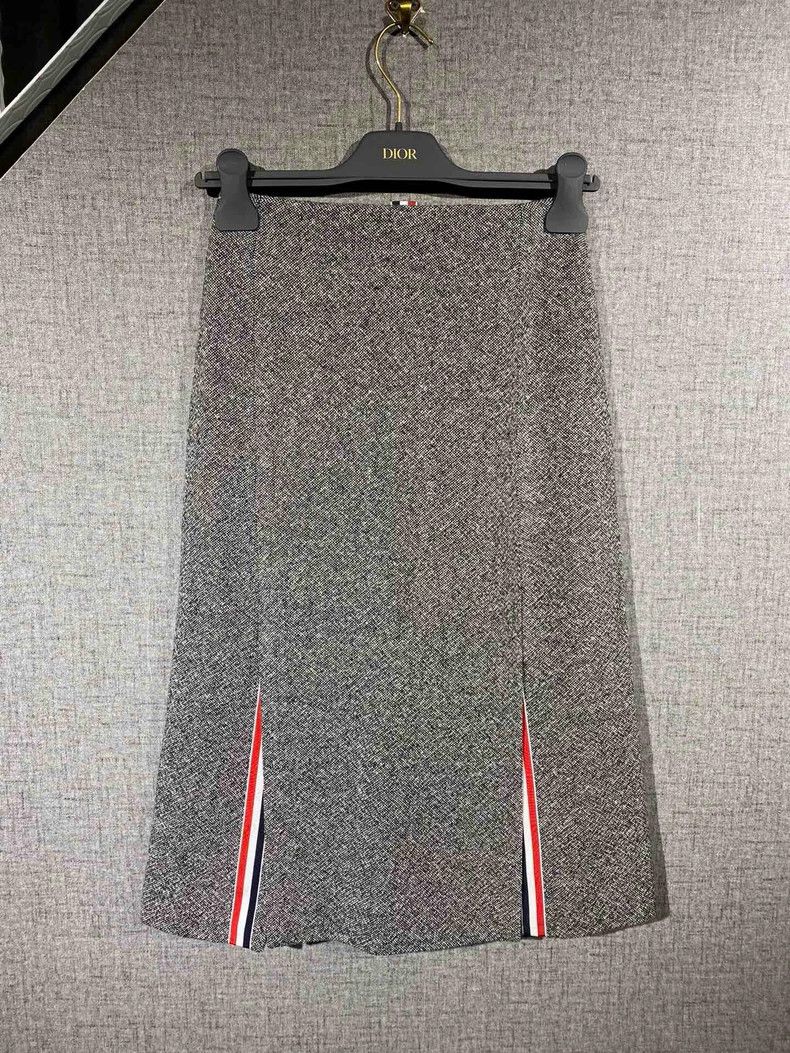Thom Browne Thom Browne jupe Size 25" / US 0 / IT 36 - 1 Thumbnail