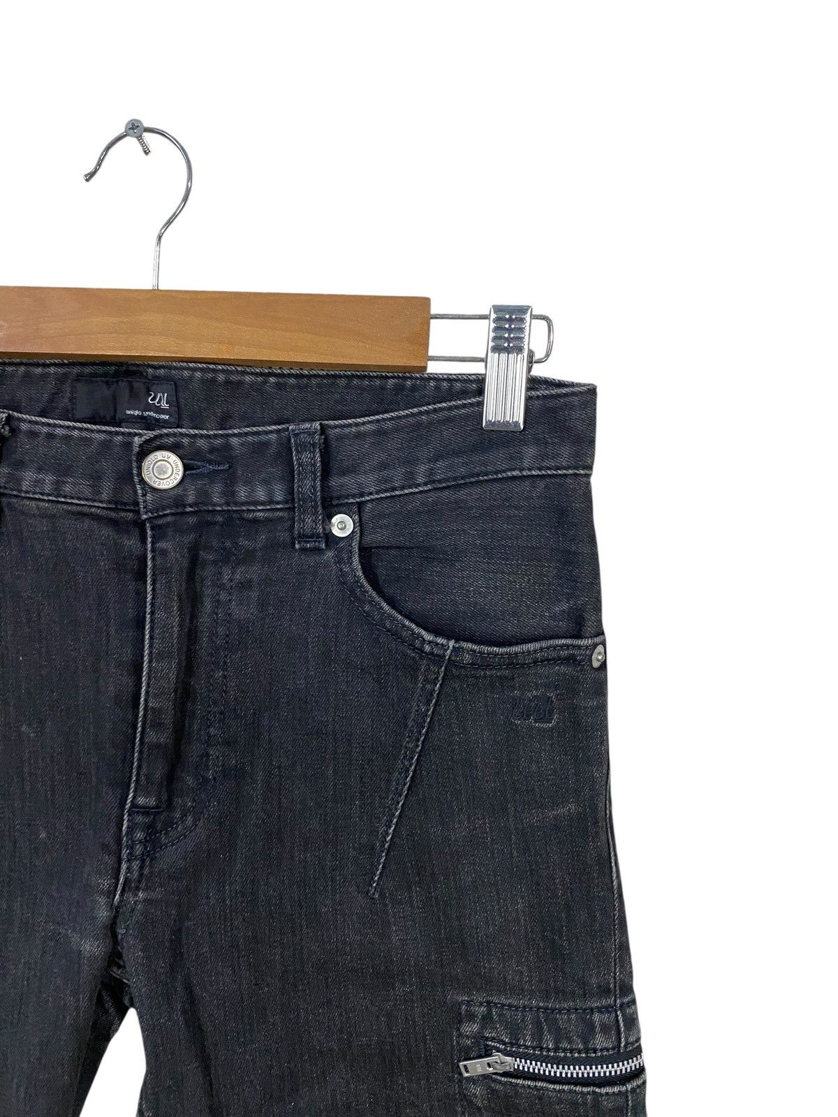 Undercover × Uniqlo Uniqlo x undercover black strech denim Size US 30 / EU 46 - 5 Thumbnail