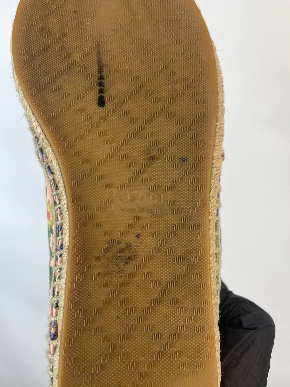 Gucci Gucci Pink Floral Embroidered Fabric Espadrille Flats sz 39 Size US 9 / IT 39 - 6 Thumbnail
