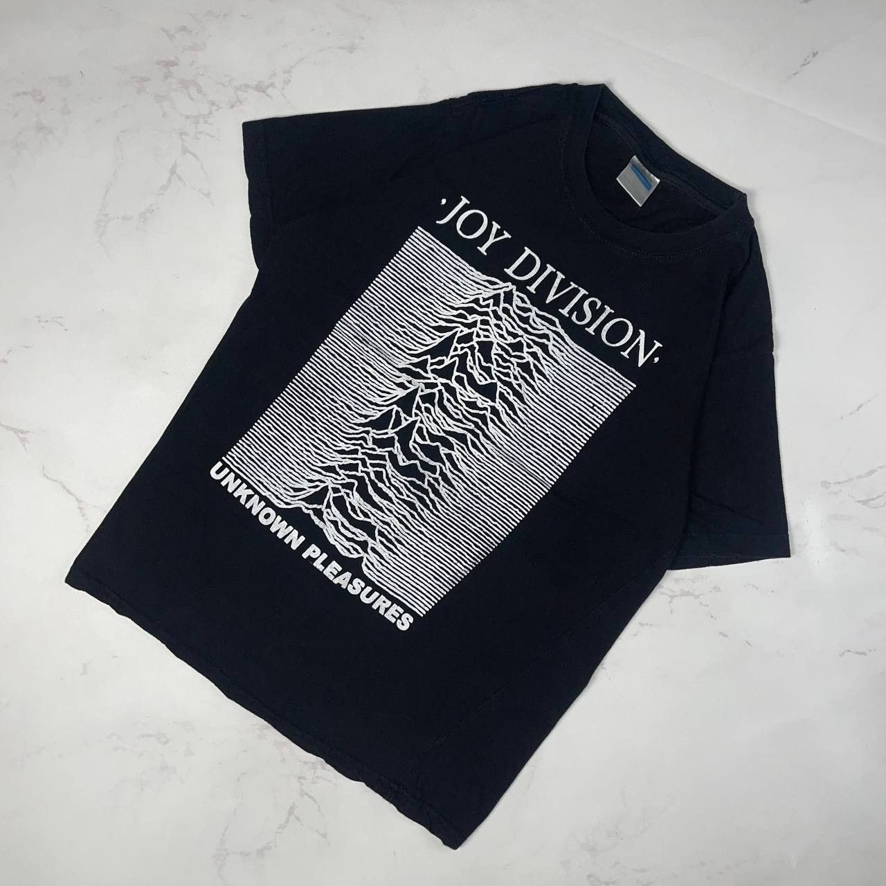 Vintage Vintage Joy division vintage big logo Black tee size S Size US S / EU 44-46 / 1 - 1 Thumbnail