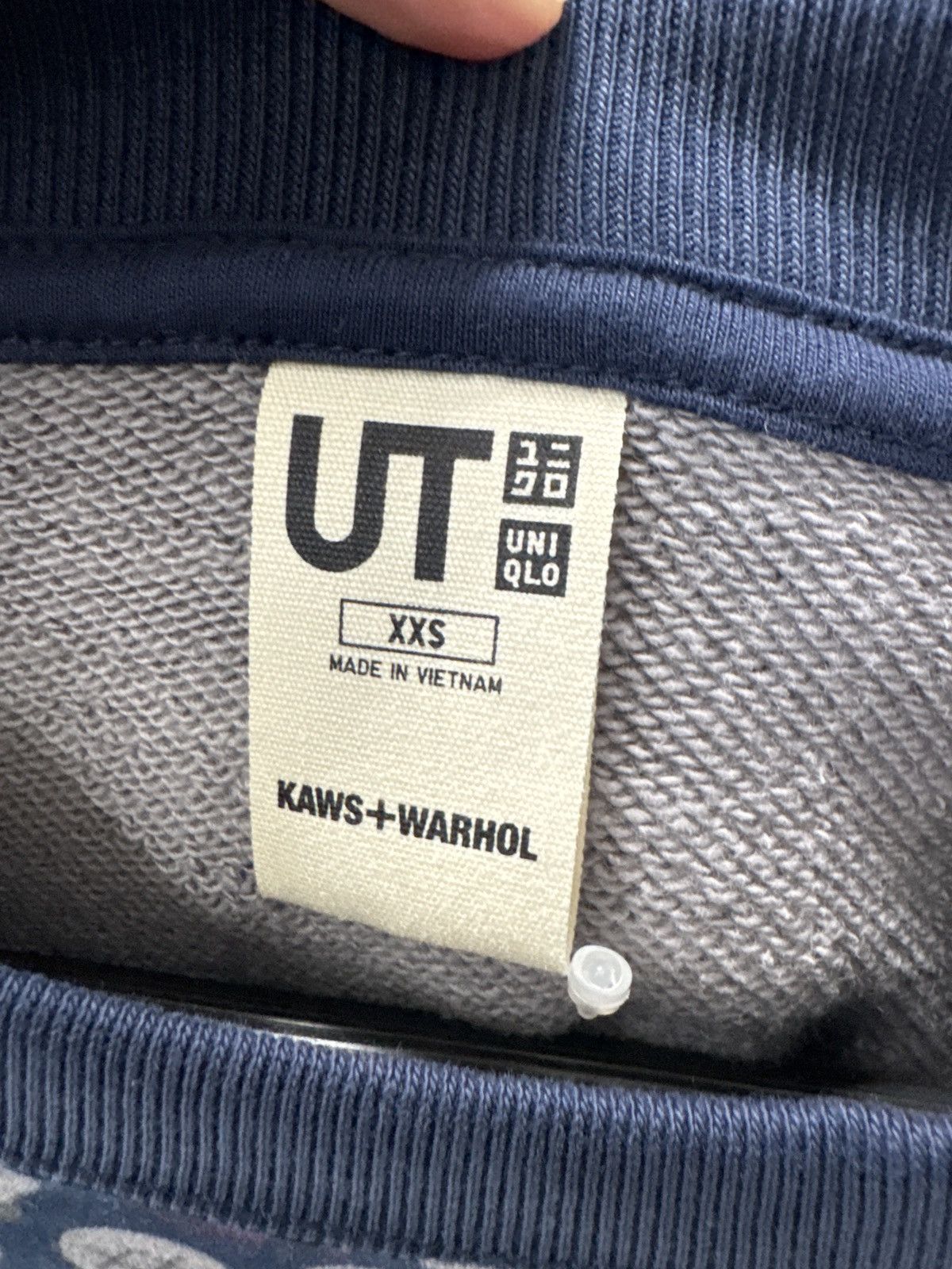 Andy Warhol × Kaws × Uniqlo KAWS x Warhol Graphic 477201 Sweatshirt Navy Size US XXS / EU 40 - 4 Thumbnail