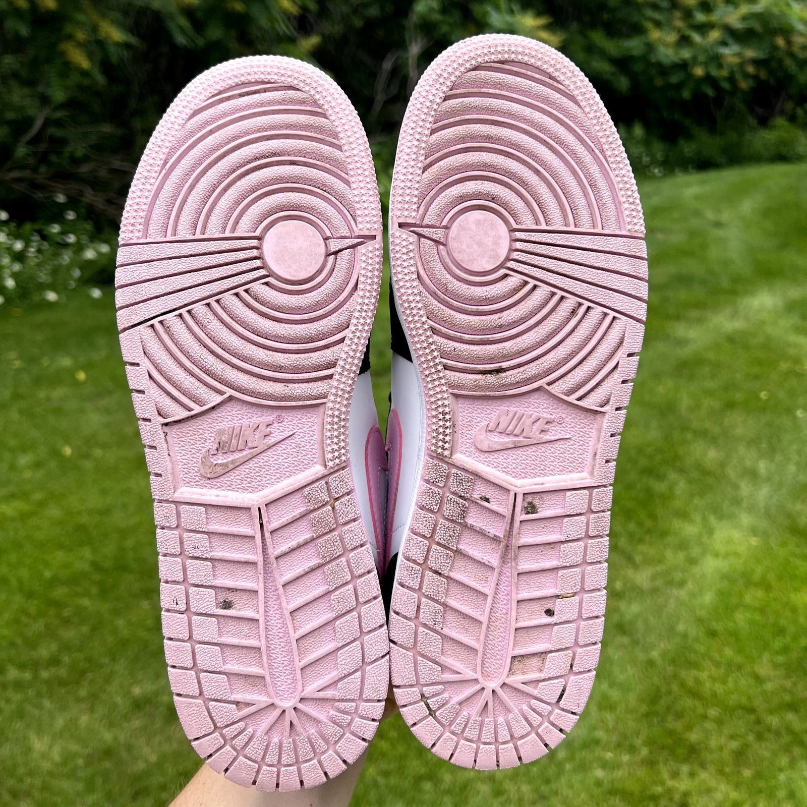 Jordan Brand × Nike Nike Air Jordan 1 Mid GS White Light Arctic Pink - Size 7 Size US 7 / EU 40 - 6 Thumbnail