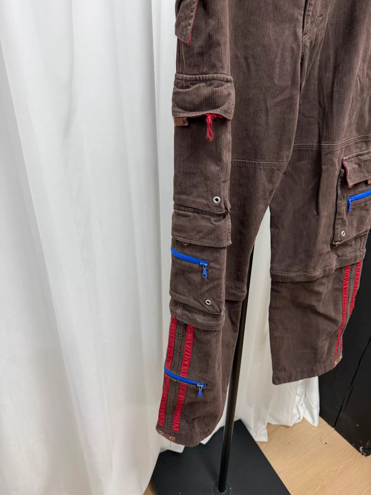 Dolce & Gabbana Dolce & Gabbana DG Multi-Pocket Patchwork Trousers K20 Size US 32 / EU 48 - 4 Thumbnail