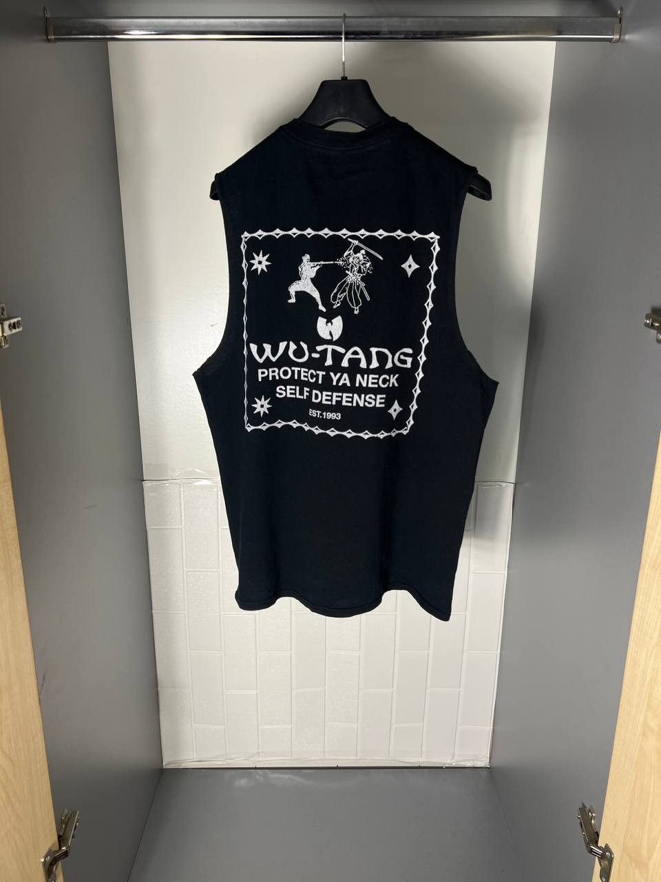 Band Tees VINTAGE WU TANG CLAN RETRO T-SHIRT TOUR RAP HIP HOP Y2K 90S Size US S / EU 44-46 / 1 - 1 Thumbnail