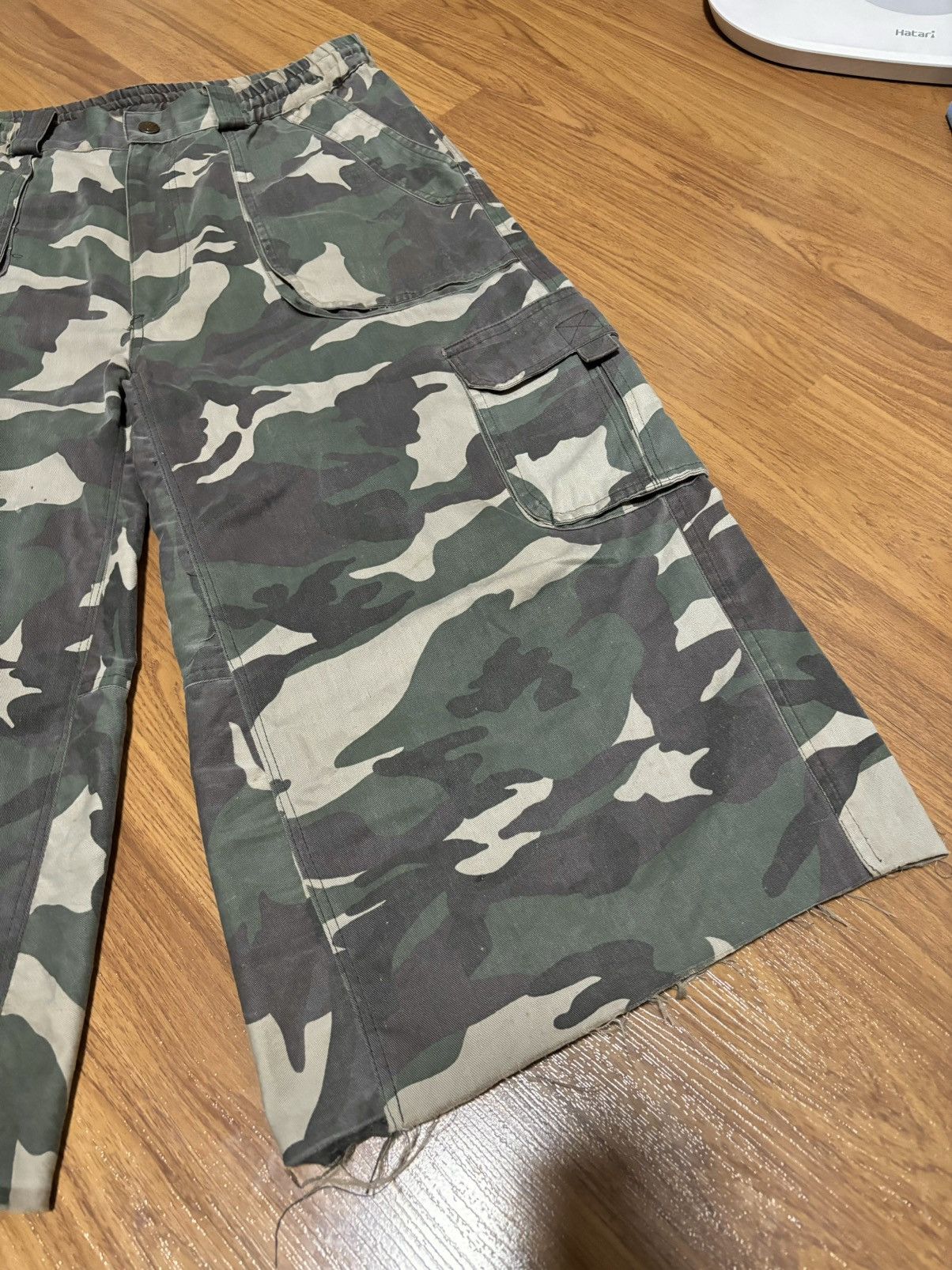 Vintage Faded Military Camo Cargo Shorts Size US 33 - 17 Thumbnail