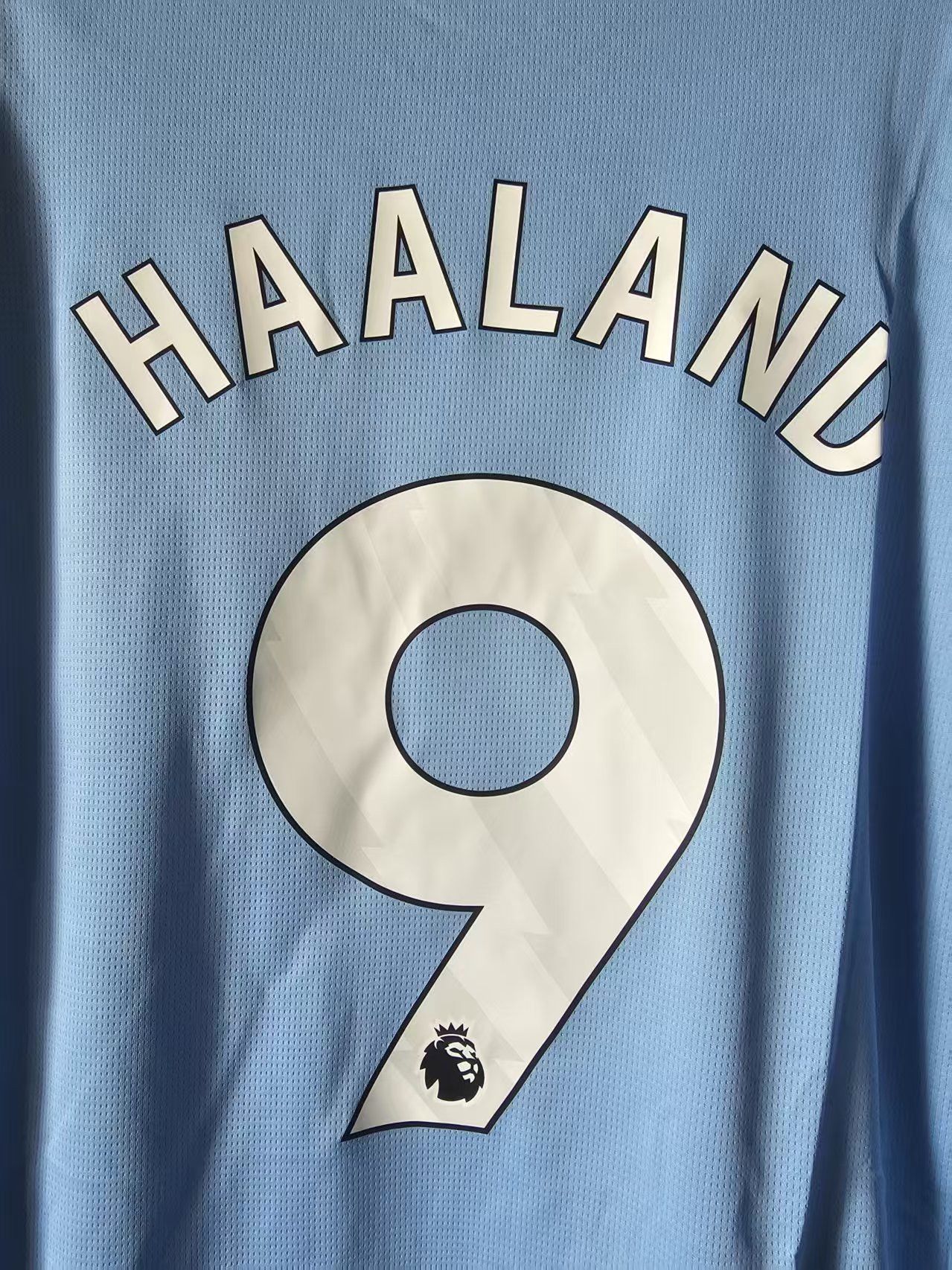 Other #9 Erling Haaland Jersey 2025 26 Manchester City Home Size US L / EU 52-54 / 3 - 6 Thumbnail