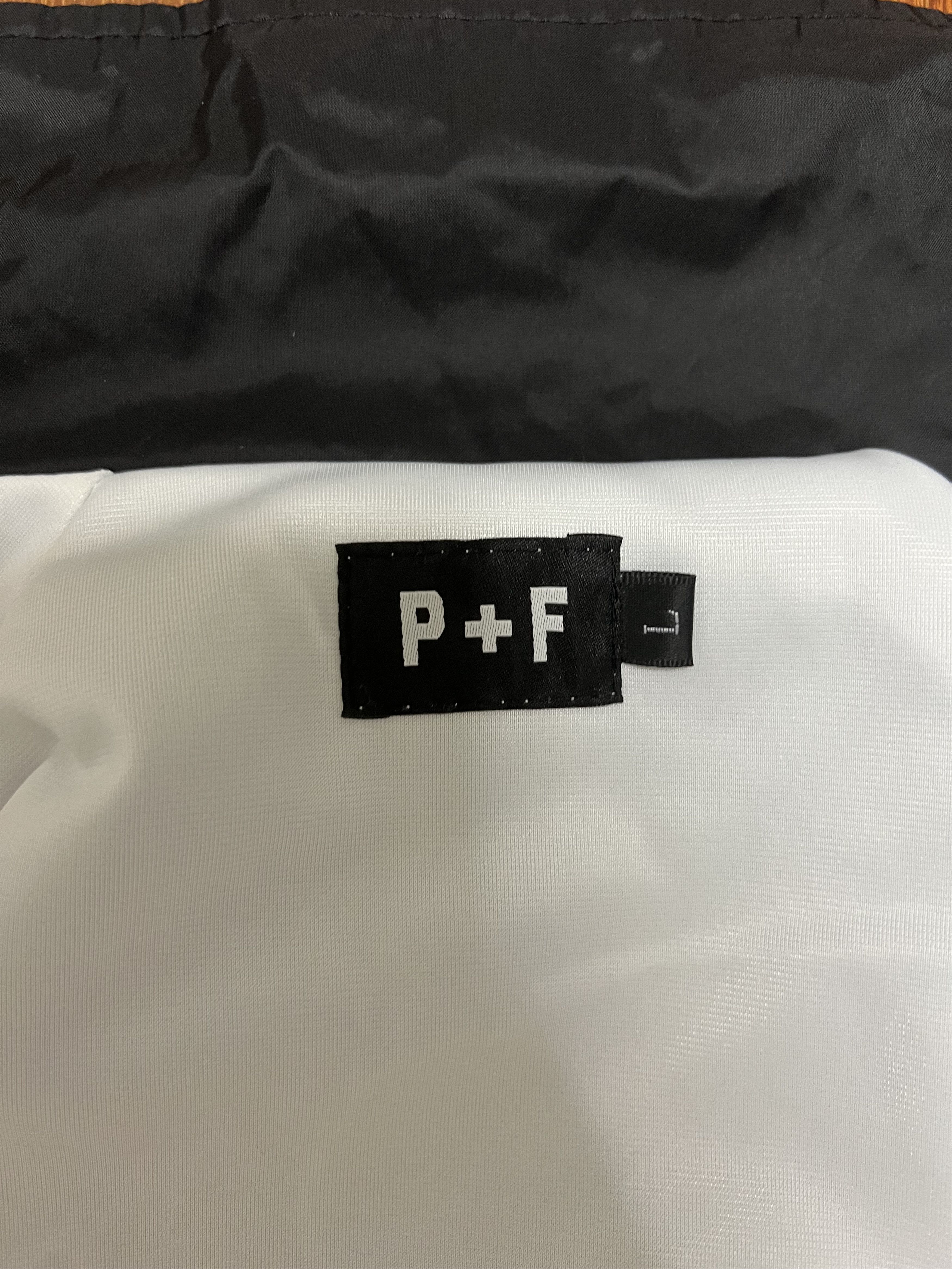 Places + Faces 💚 2019 Places + Faces Reflective Coach Jacket Black Large Size US L / EU 52-54 / 3 - 6 Thumbnail