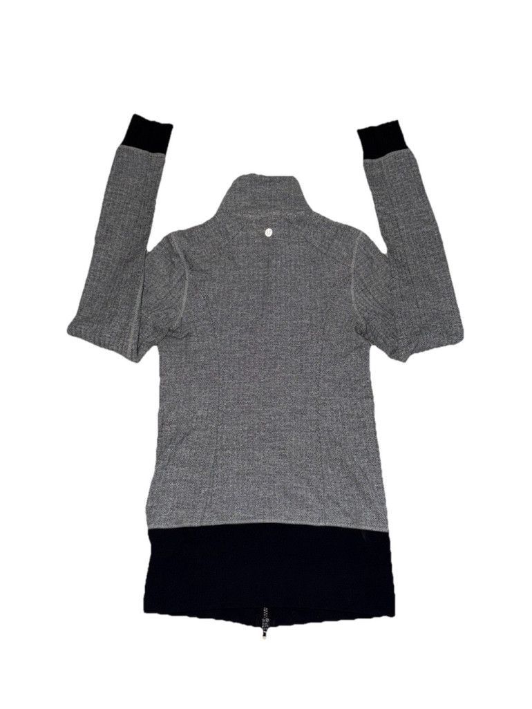 Lululemon Lululemon Nice Asana Jacket Sz 4 Full Zip Black Grey color Size S / US 4 / IT 40 - 8 Thumbnail