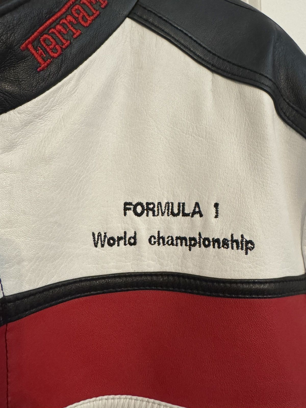 Ferrari × Vintage Vintage Ferrari Marlboro Racing F1 Leather Jacket Size US XL / EU 56 / 4 - 5 Thumbnail