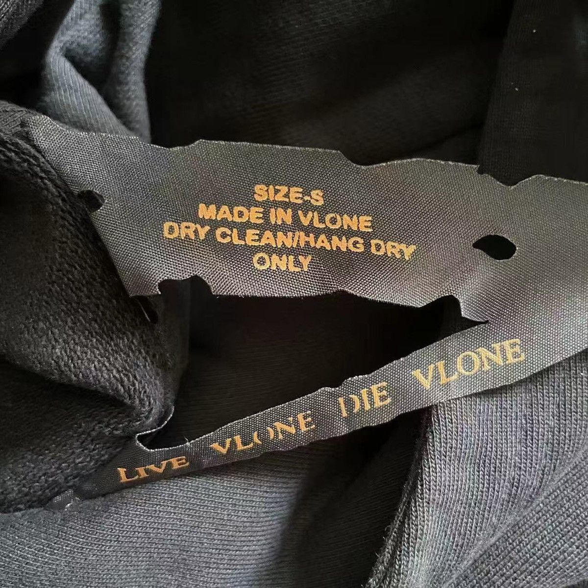 Vlone DS vlone friends Rhinestone hoodie Size US S / EU 44-46 / 1 - 5 Thumbnail