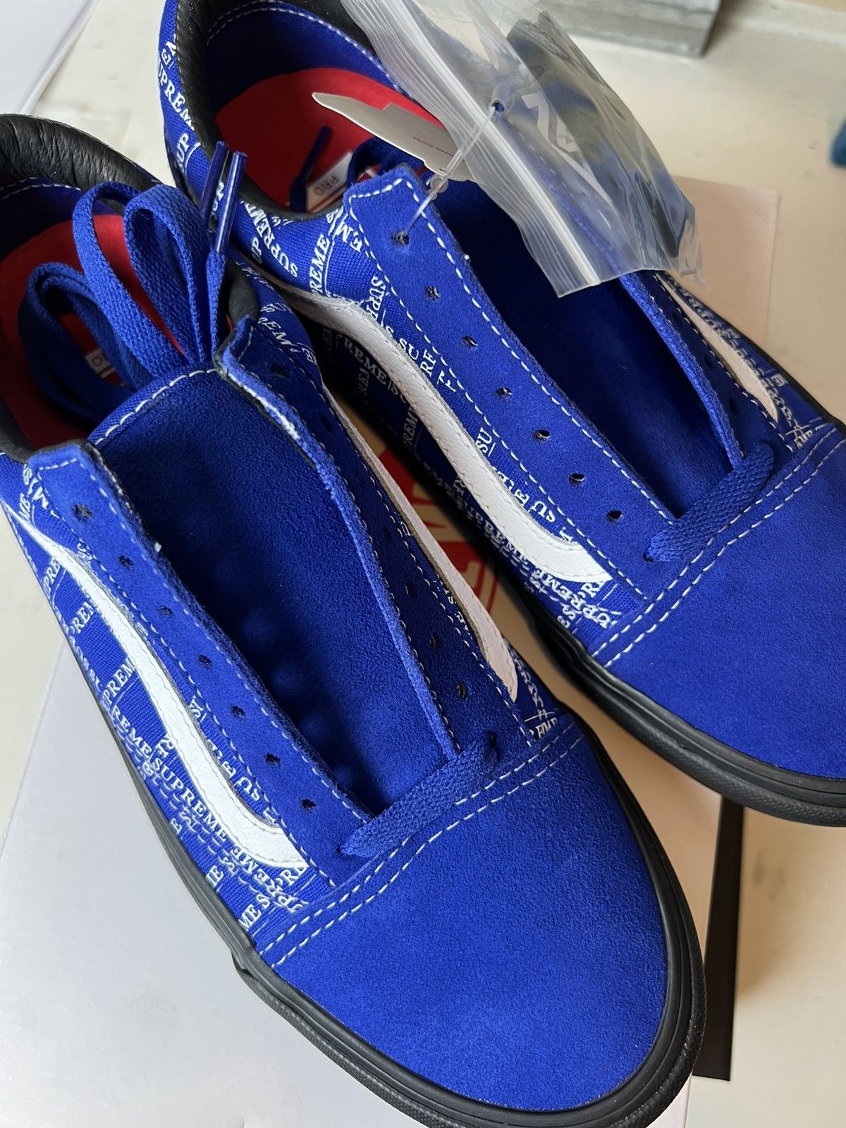 Supreme × Vans Old Skool Pro US 7 Brand New Size US 7 / EU 40 - 1 Thumbnail
