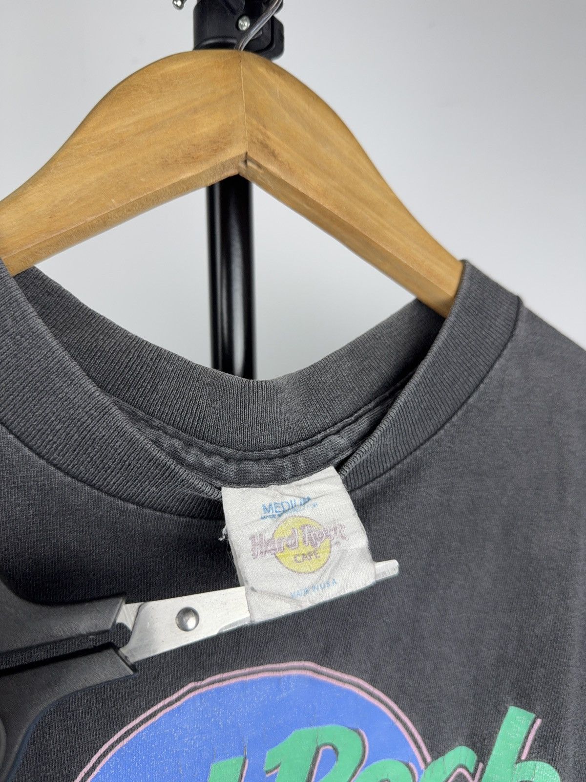 Hard Rock Cafe 90s Retro Hard Rock Cafe Miami Faded T-Shirt Vintage USA Tee Size US M / EU 48-50 / 2 - 9 Thumbnail
