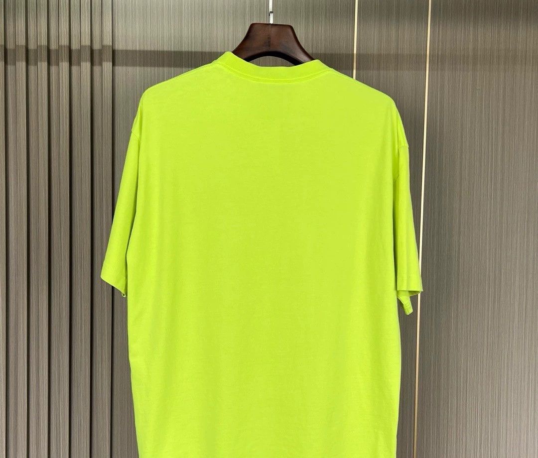 Balenciaga balenciaga short sleeve embroidered t-shirt Size US S / EU 44-46 / 1 - 2 Thumbnail