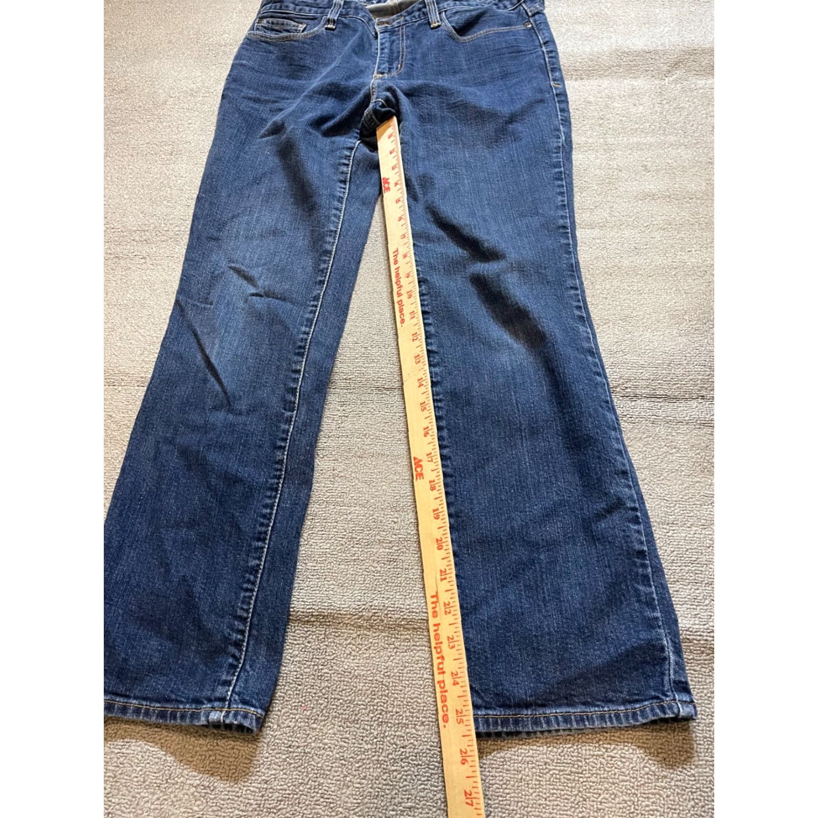 Eddie Bauer Eddie Bauer Jeans Womens Size 6 Regular Denim 5-Pocket Blue Cotton Blend Zip Button Logo Zipper Straight Jeans Mens? Wait no. End. Size 28" / US 6 / IT 42 - 2 Thumbnail