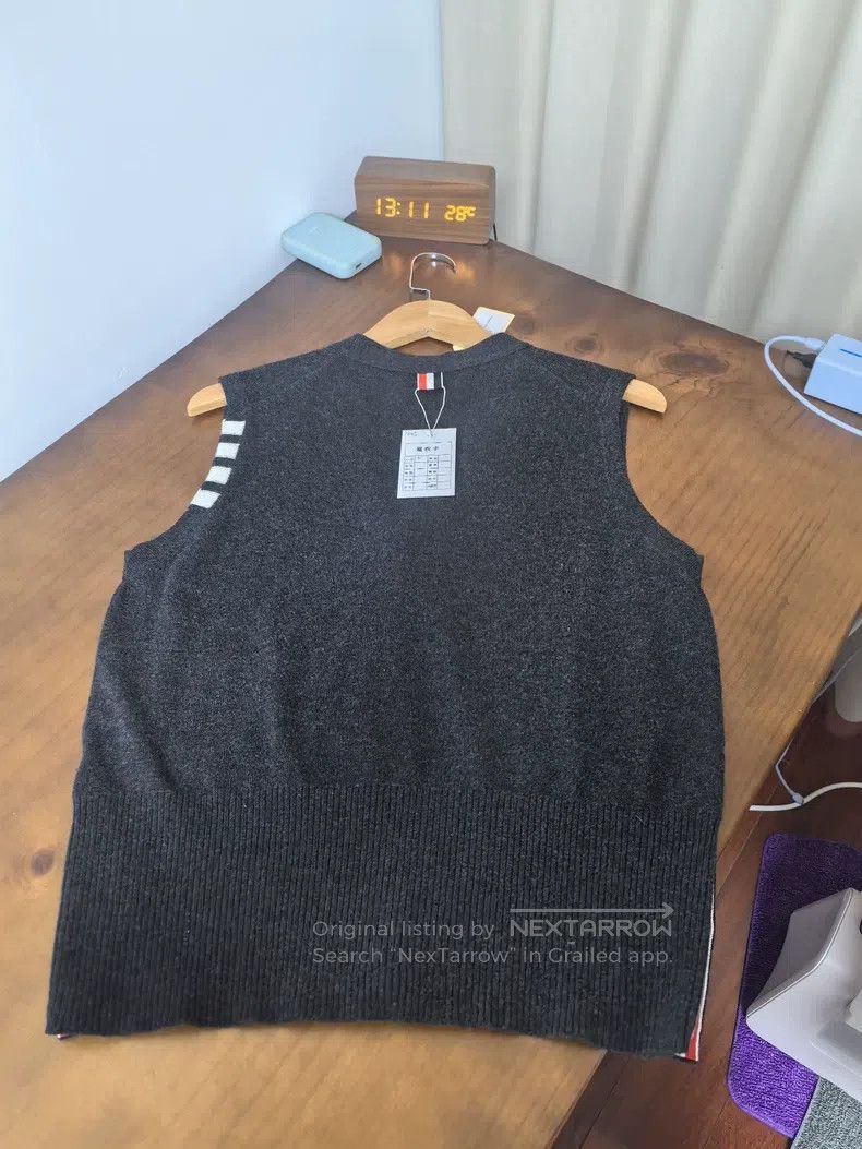 Thom Browne Thom Browne Cashmere Vest Cardigan Size US L / EU 52-54 / 3 - 5 Thumbnail