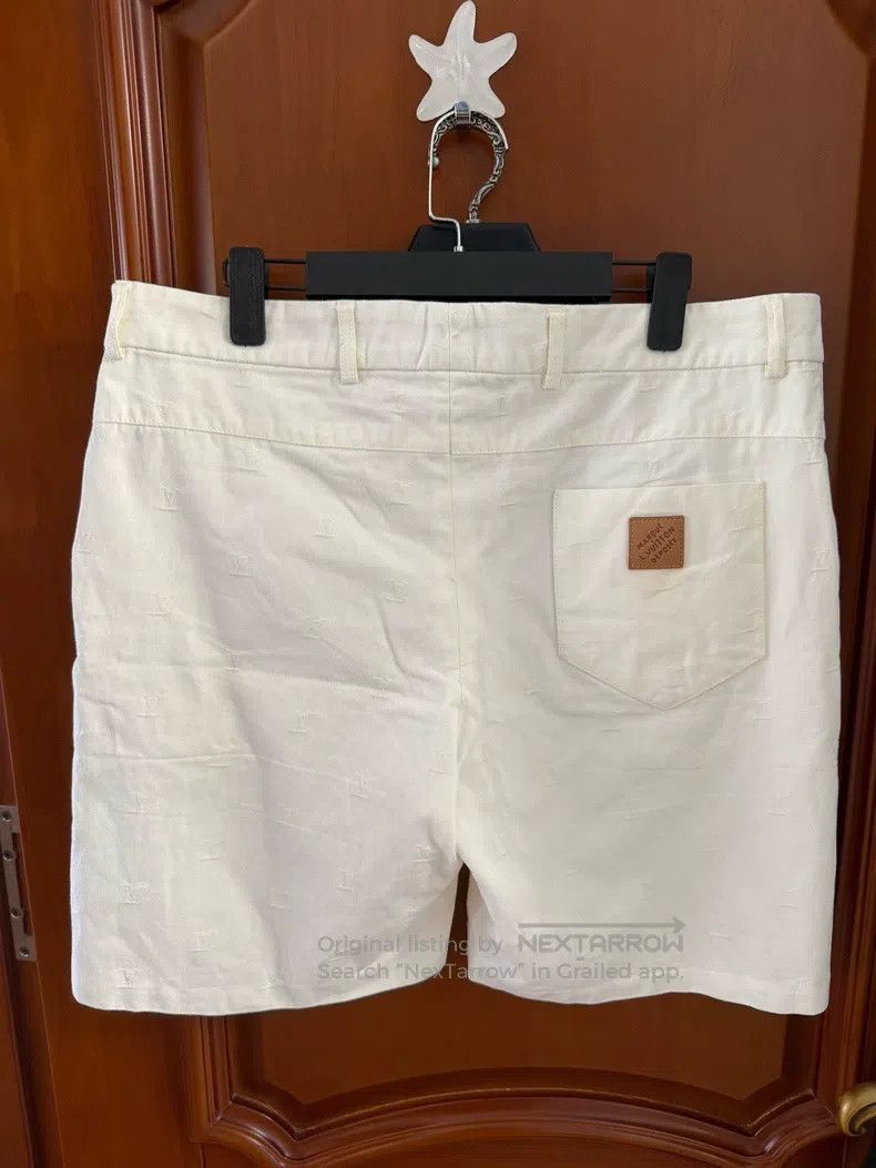 Louis Vuitton Louis Vuitton size US 50 Full embroidered logo shorts Size US 34 / EU 50 - 2 Thumbnail