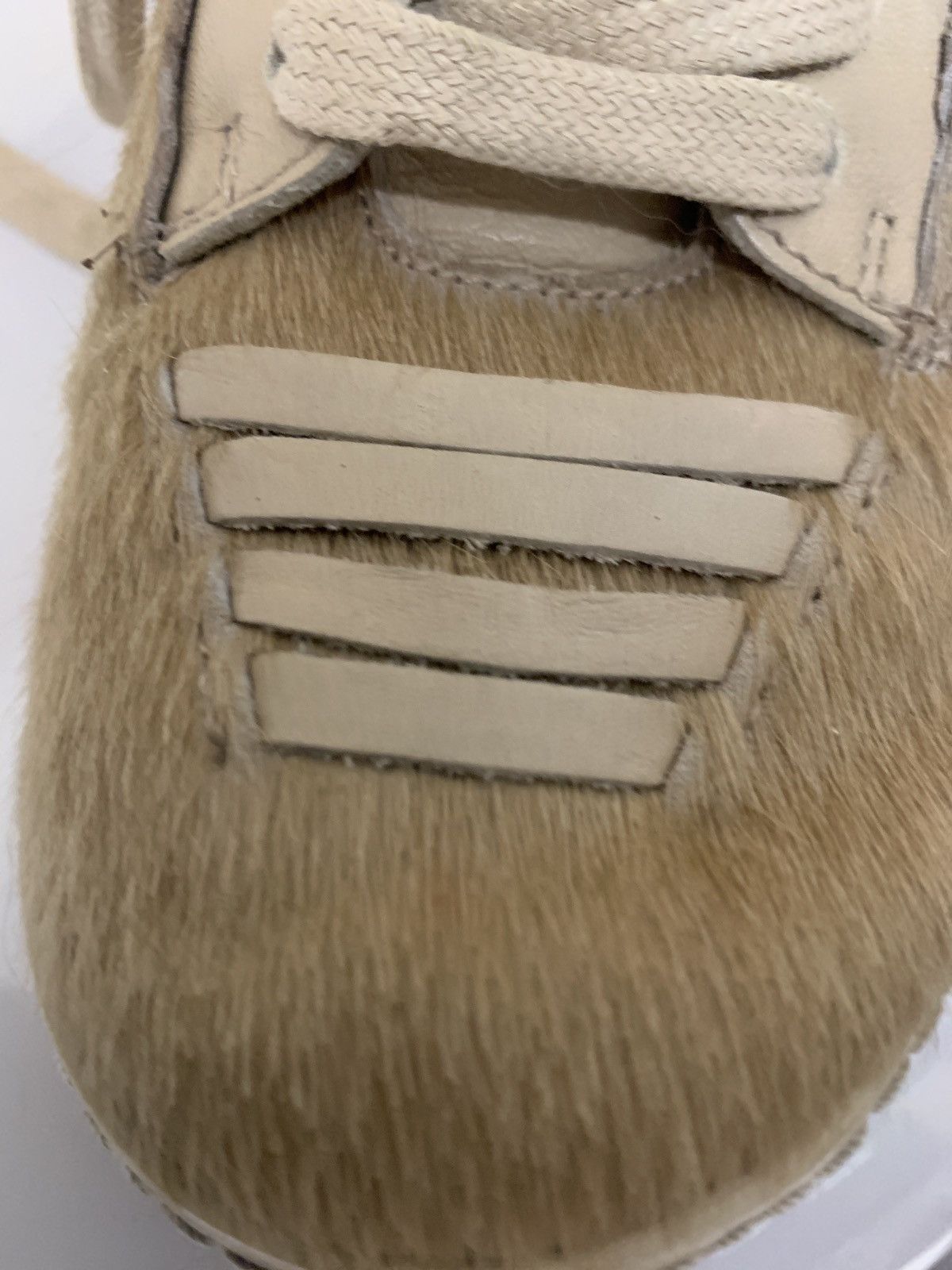 Alexander McQueen High top sneakers with fur Size US 5 / IT 35 - 4 Thumbnail