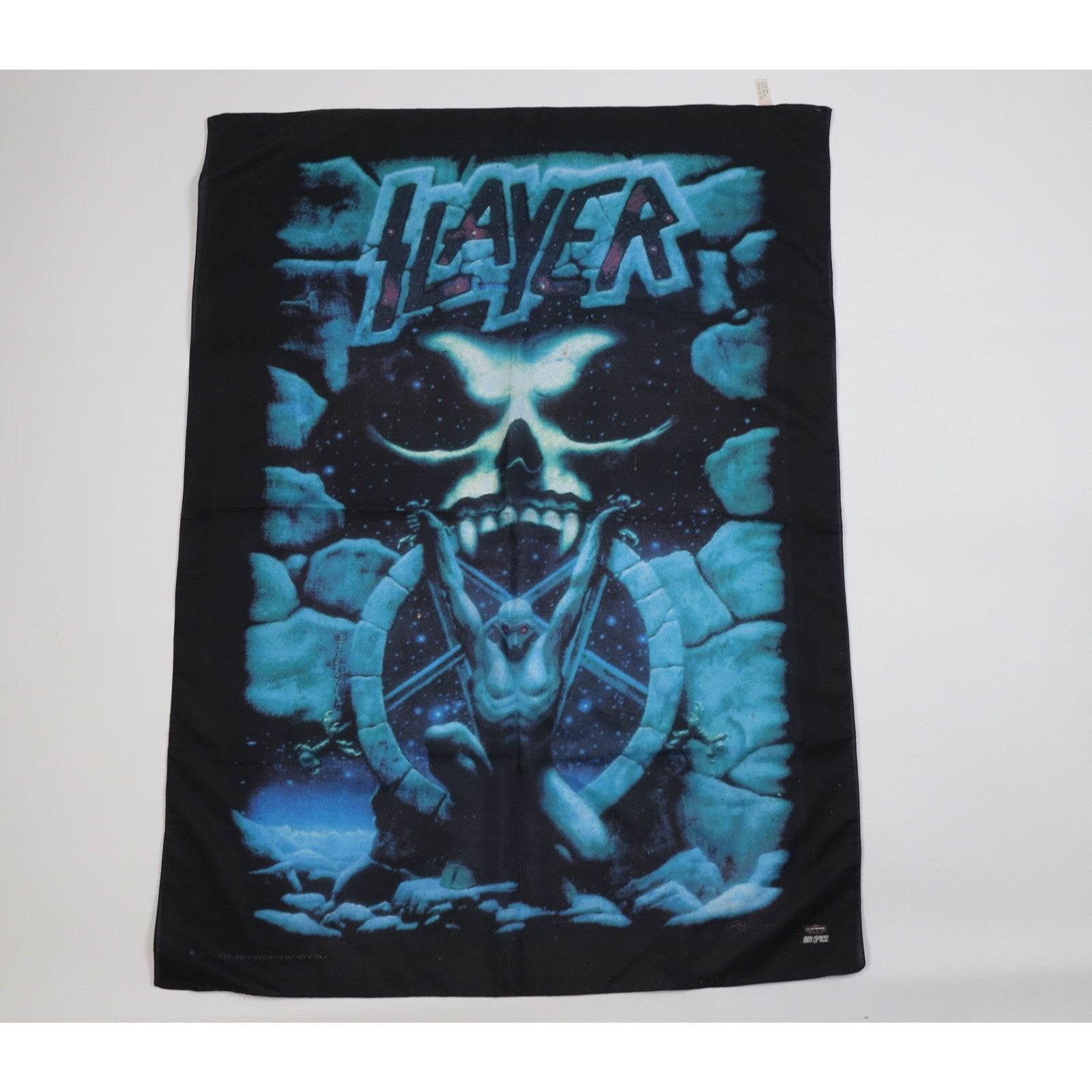 Vintage Vintage 90s Winterland Distressed Spell Out Slayer Band Flag Size ONE SIZE - 1 Thumbnail