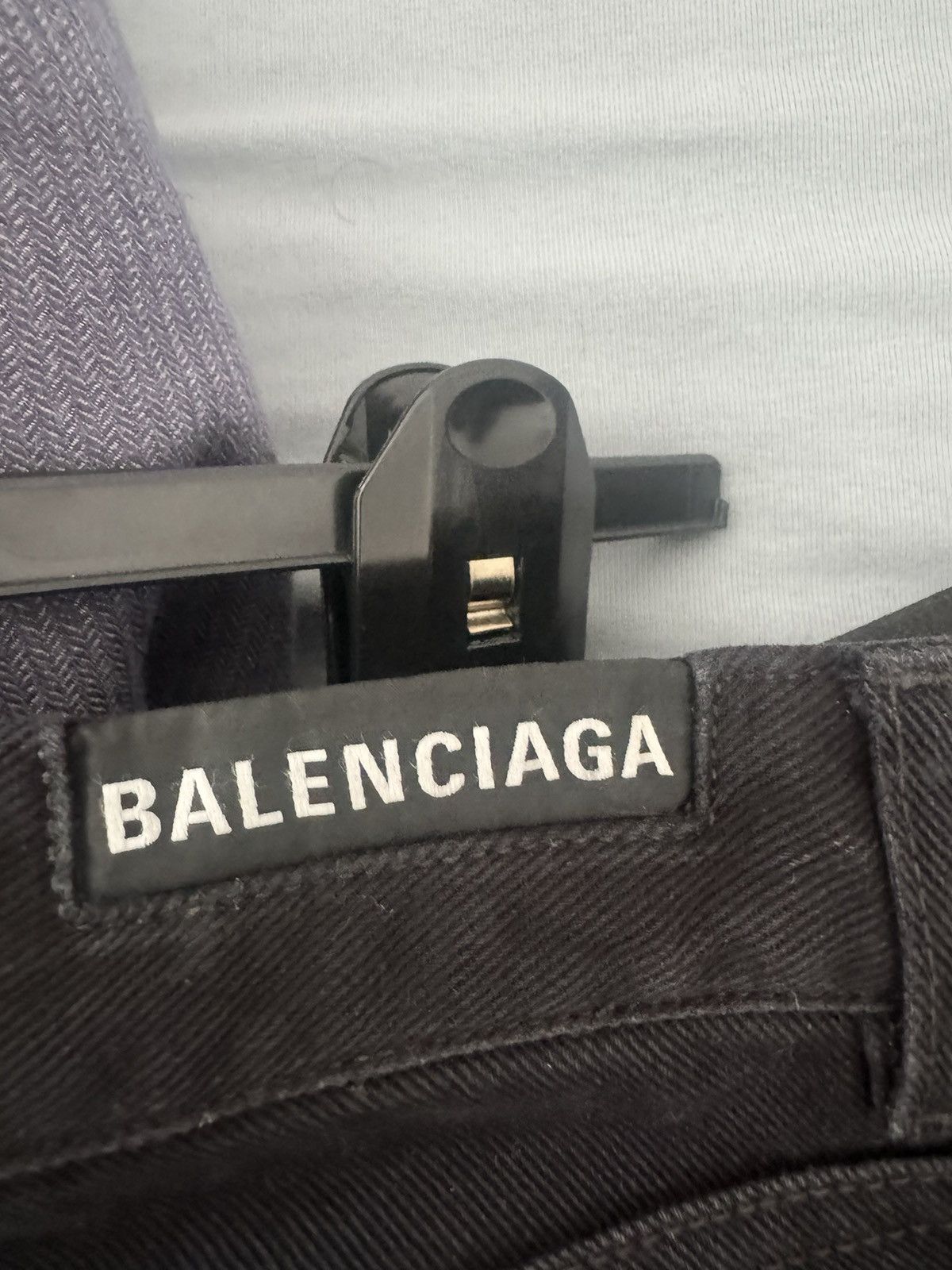 Balenciaga Balenciaga flared cargo jeans Size US 31 - 3 Thumbnail